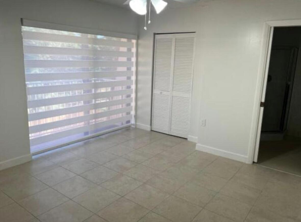 WATERSIDE LUXURY TOWNHOMES CONDO - Residential