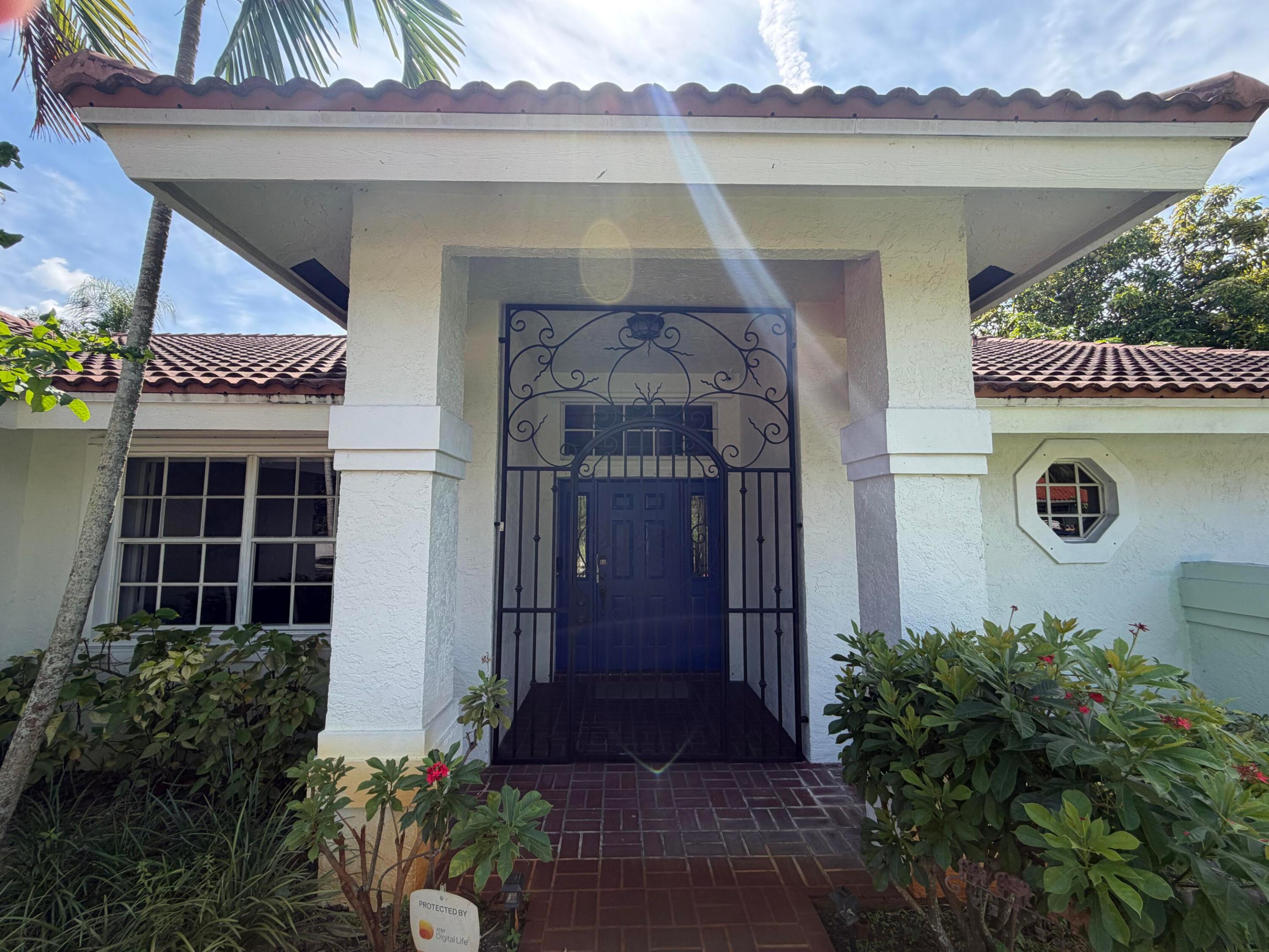 ALBERT LAKES GARDEN - Residential