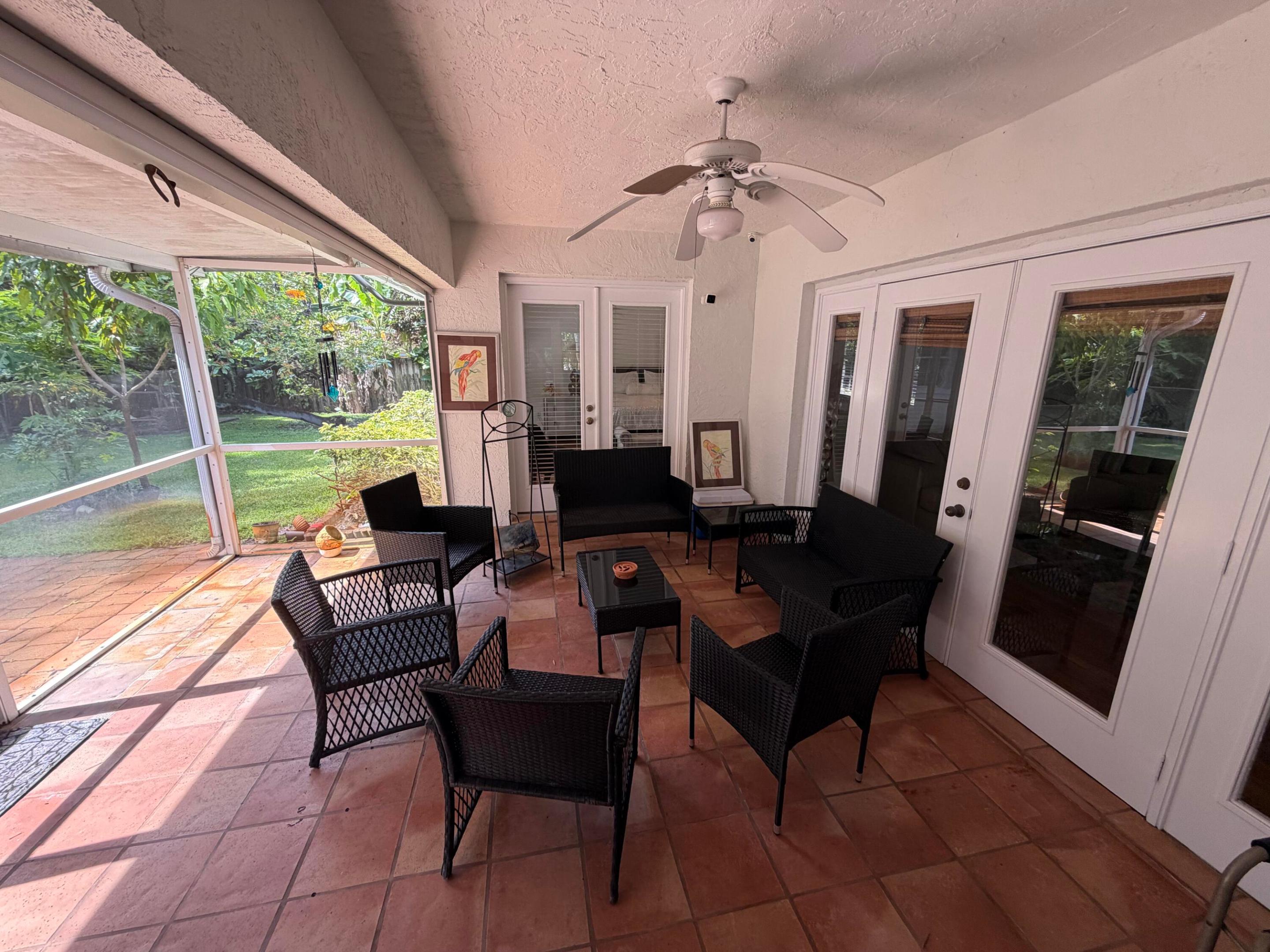 ALBERT LAKES GARDEN - Residential