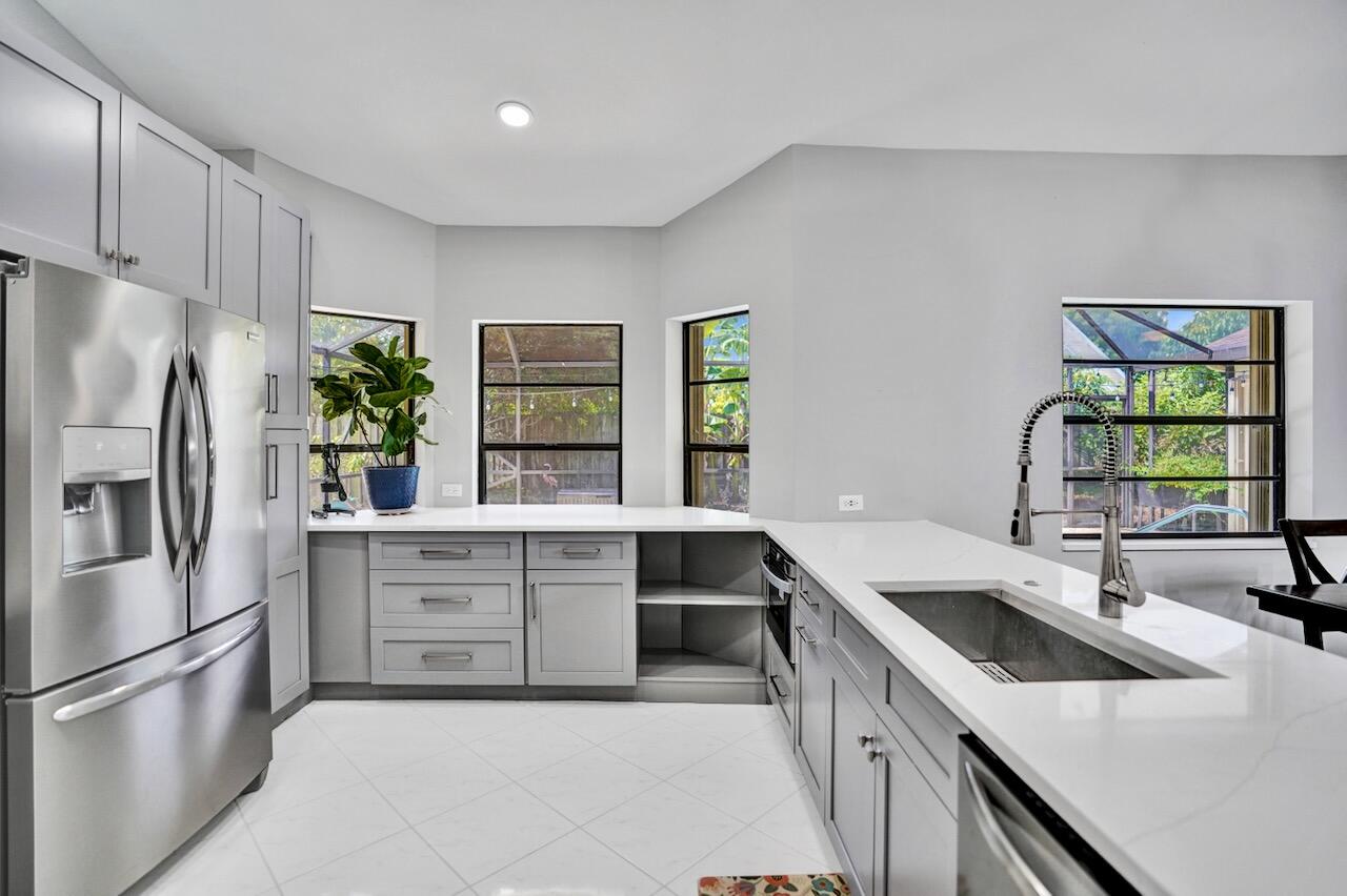 MEADOWS 300 1 - Residential