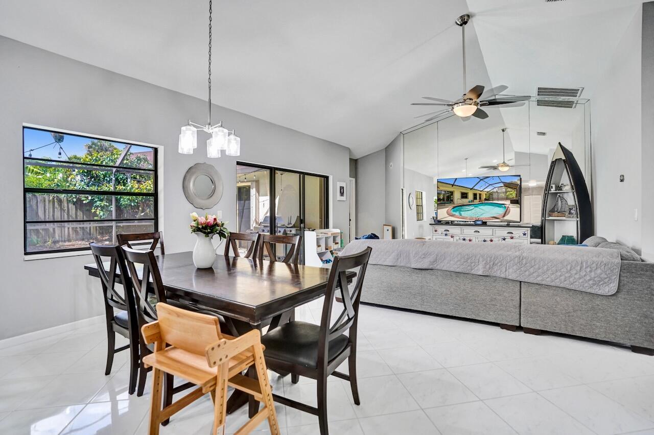 MEADOWS 300 1 - Residential