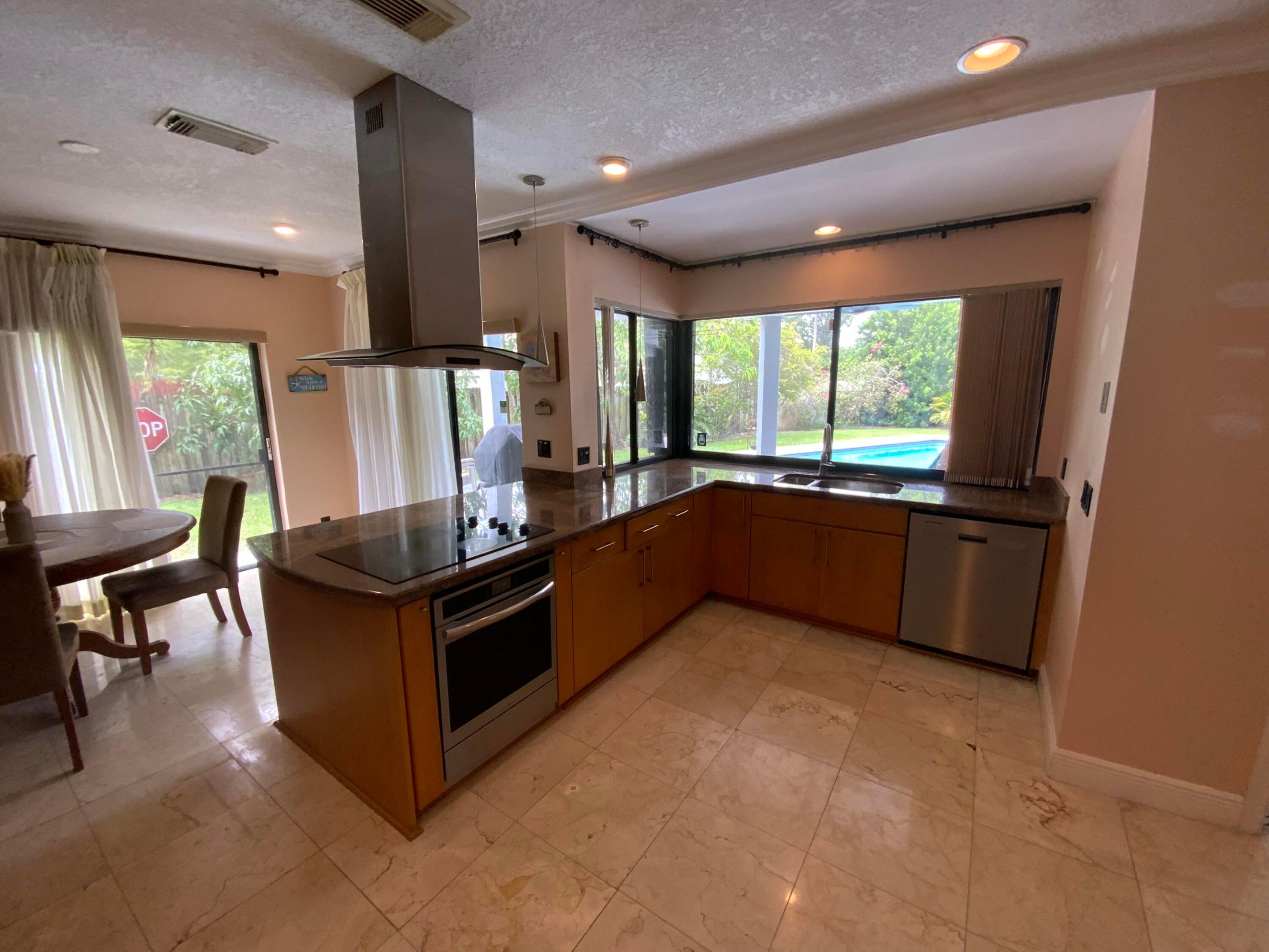 Pebble Creek At Jacaranda 83-4 B - Residential