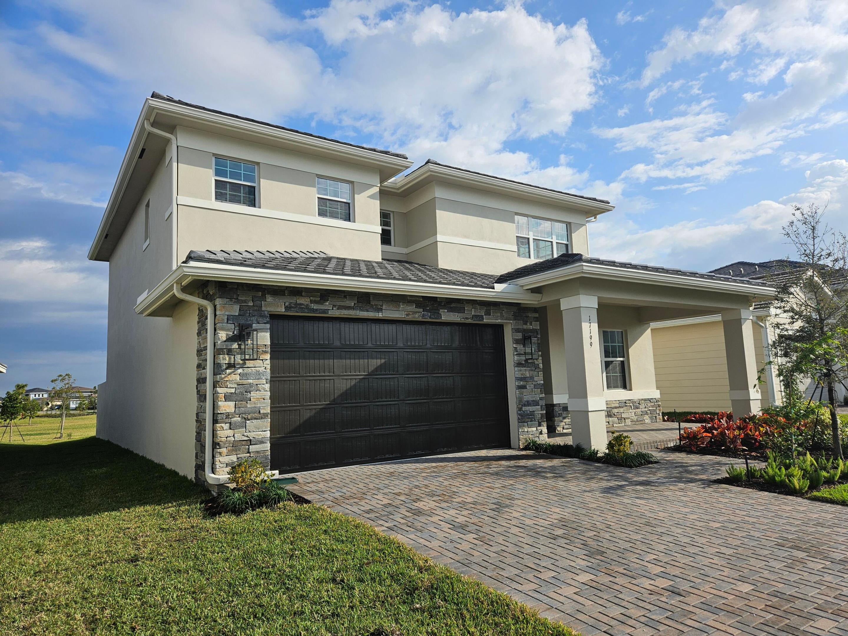 ARDEN PUD POD G NORTH - Residential Lease