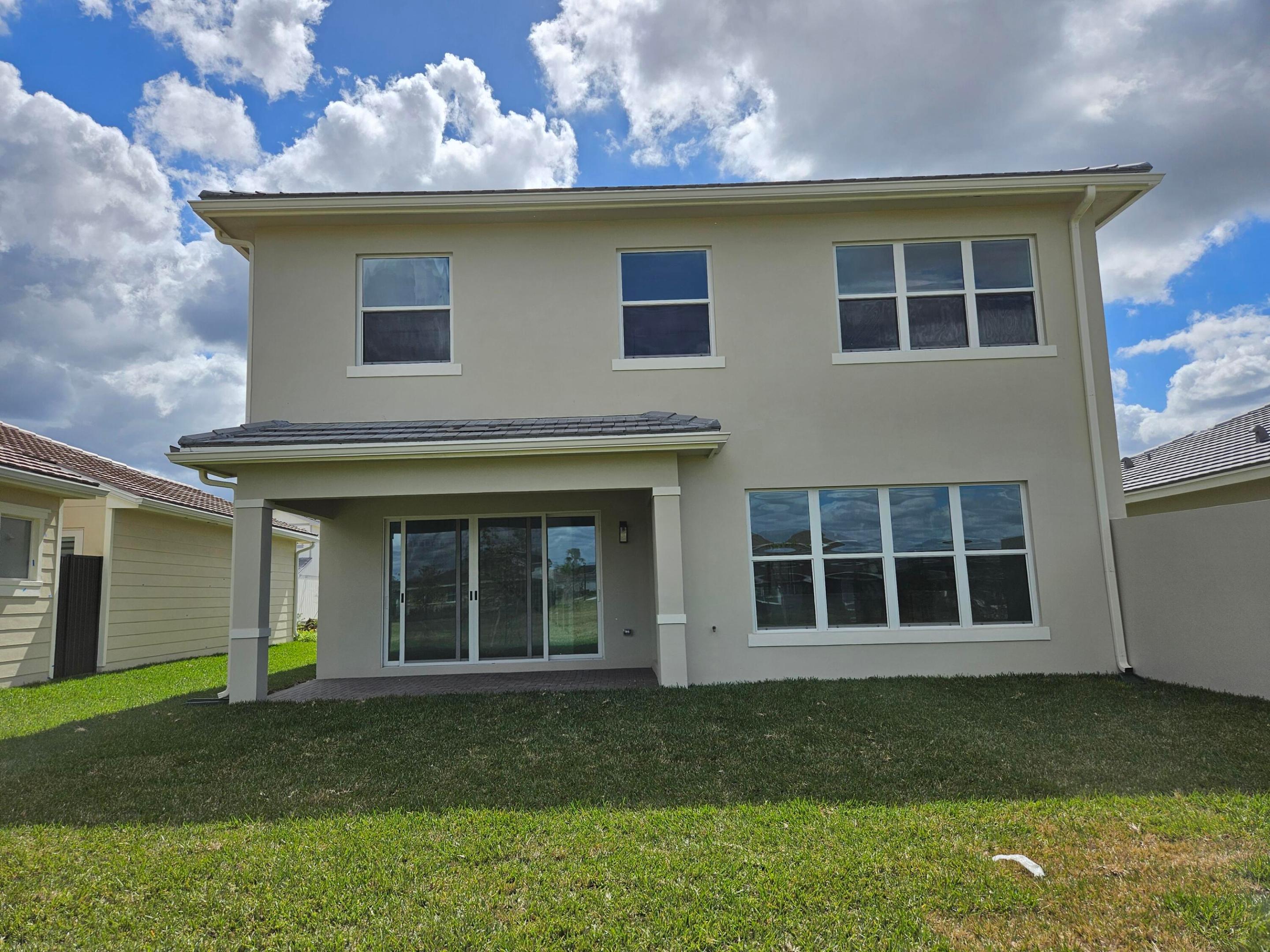 ARDEN PUD POD G NORTH - Residential Lease