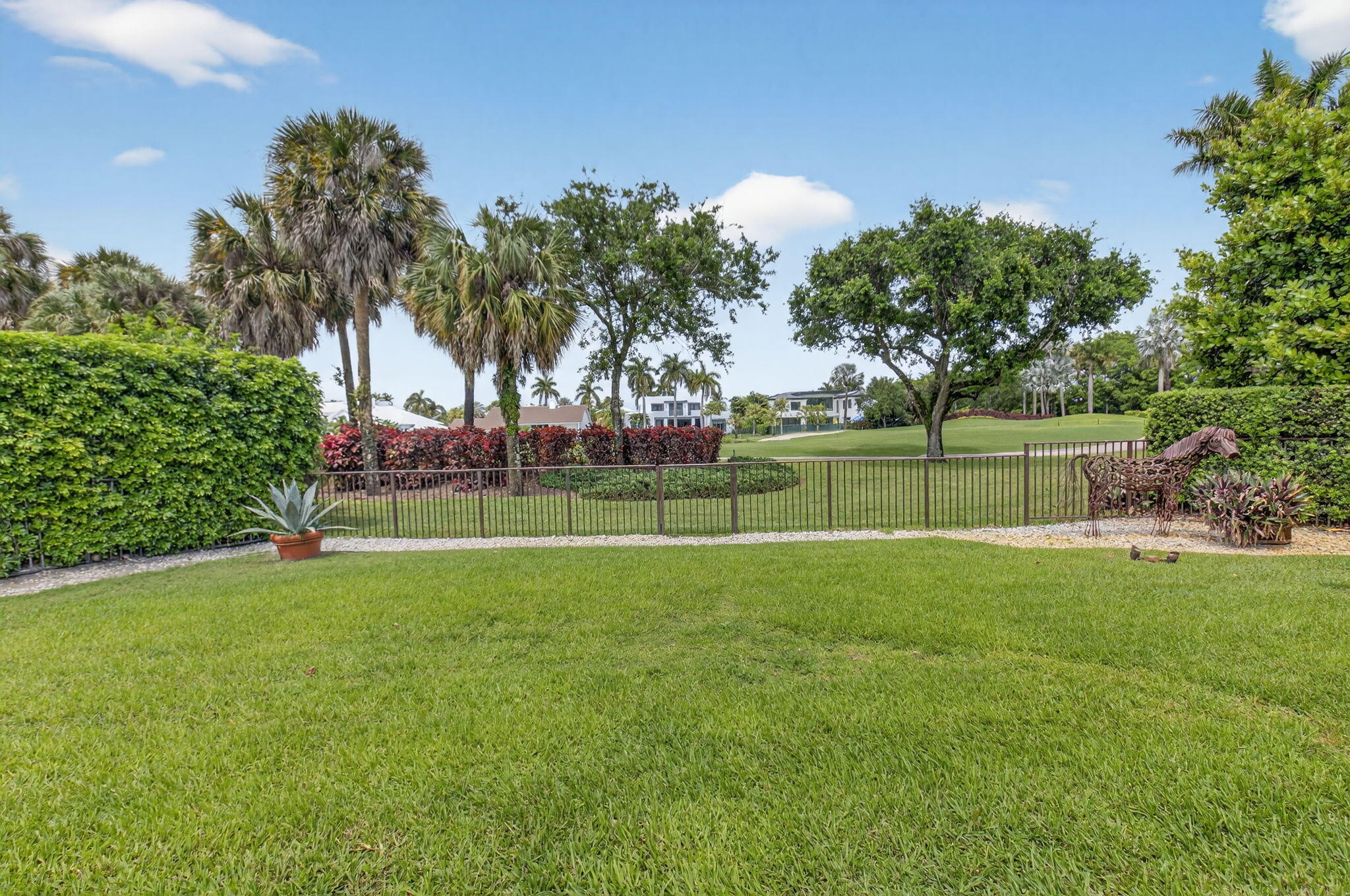 ST ANDREWS COUNTRY CLUB - Residential