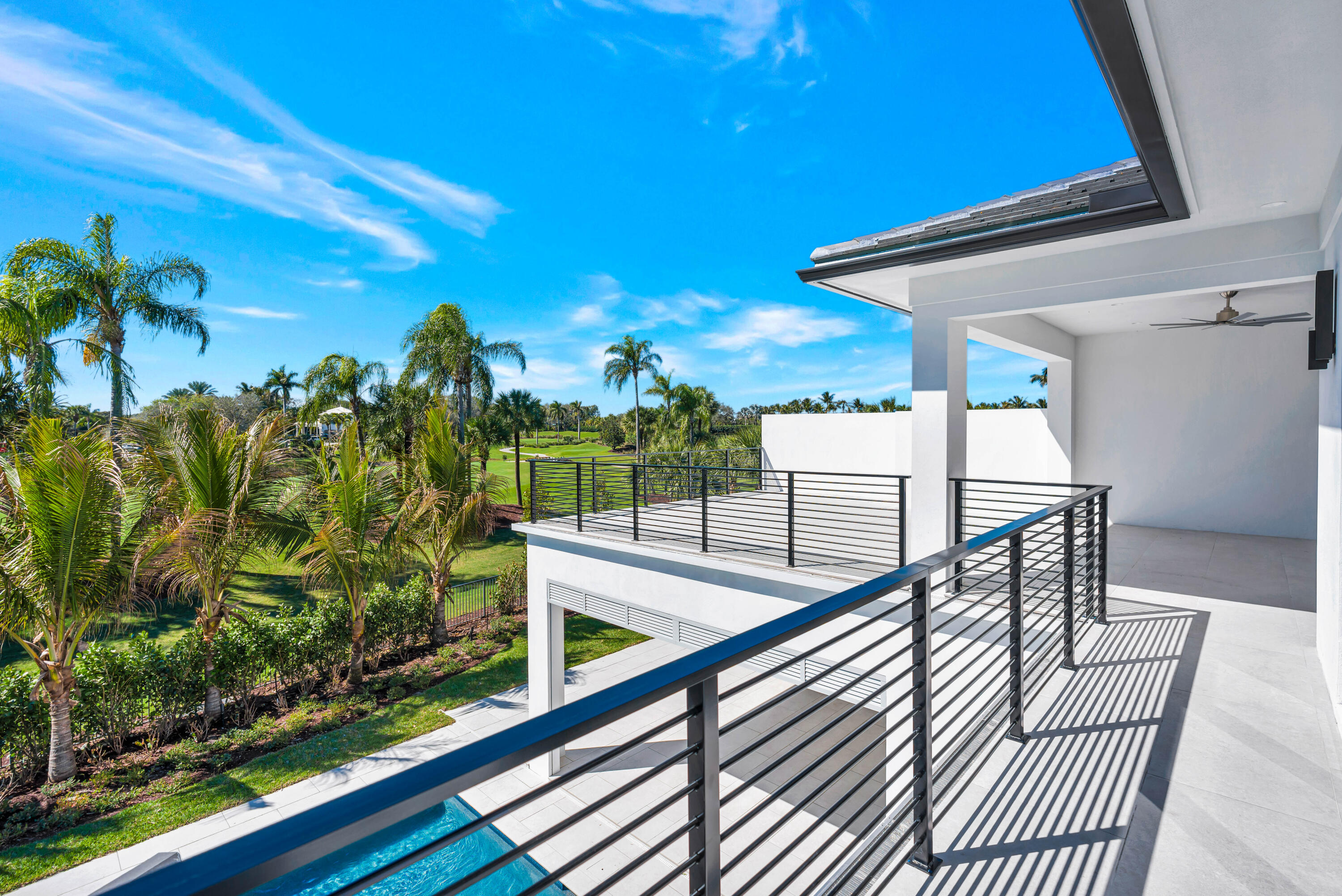 ADMIRALS COVE - Residential