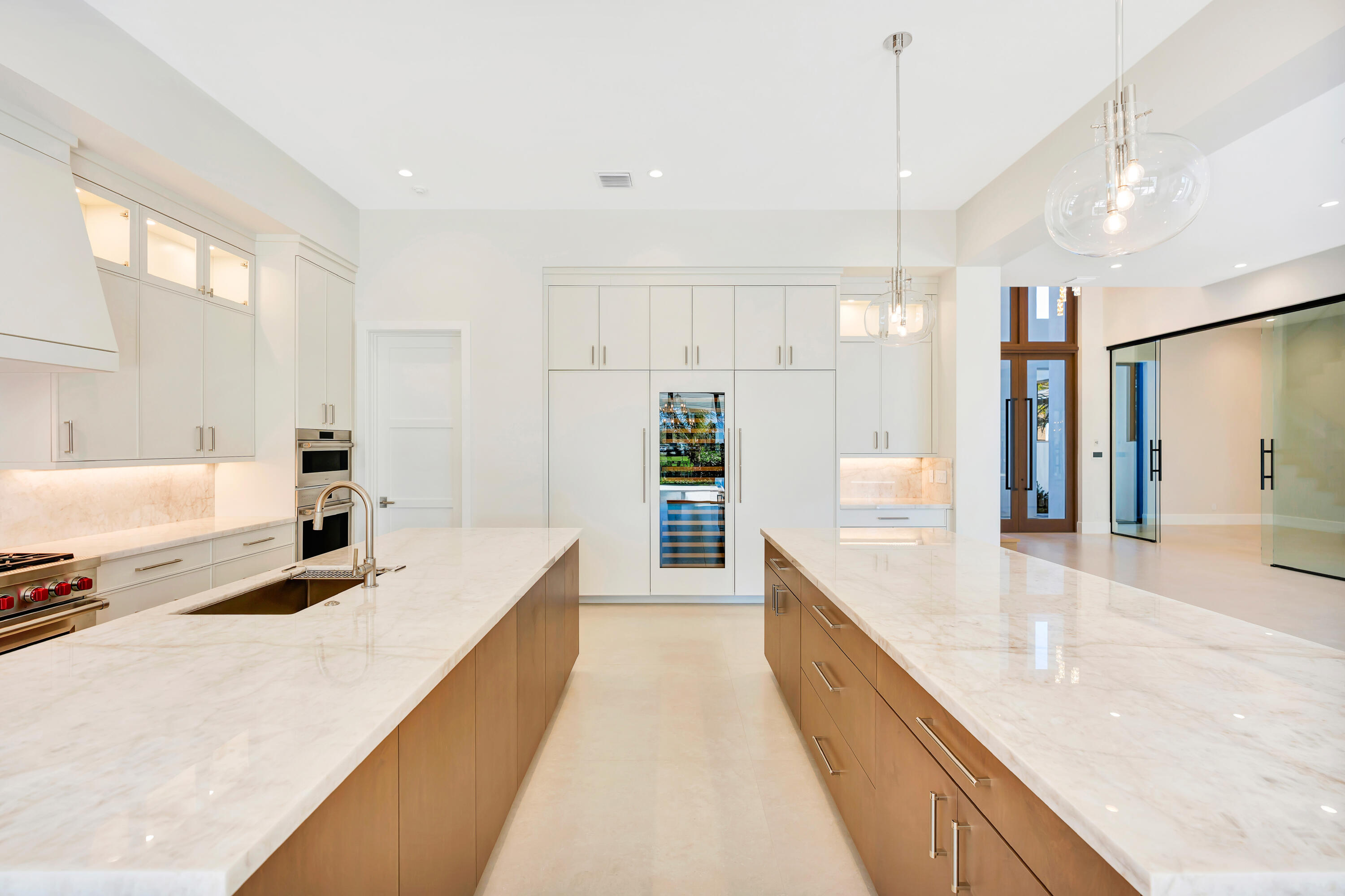 ADMIRALS COVE - Residential
