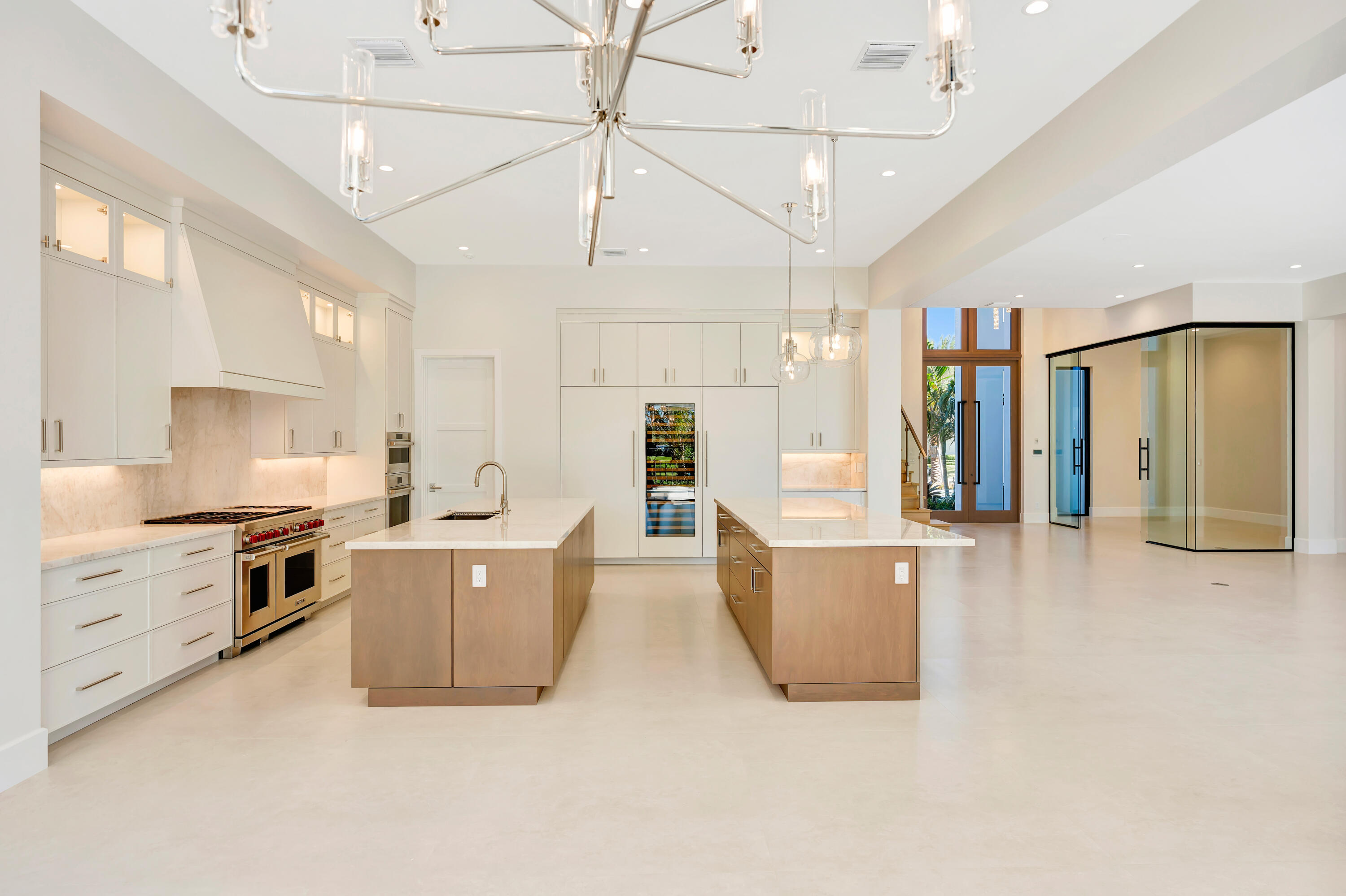 ADMIRALS COVE - Residential
