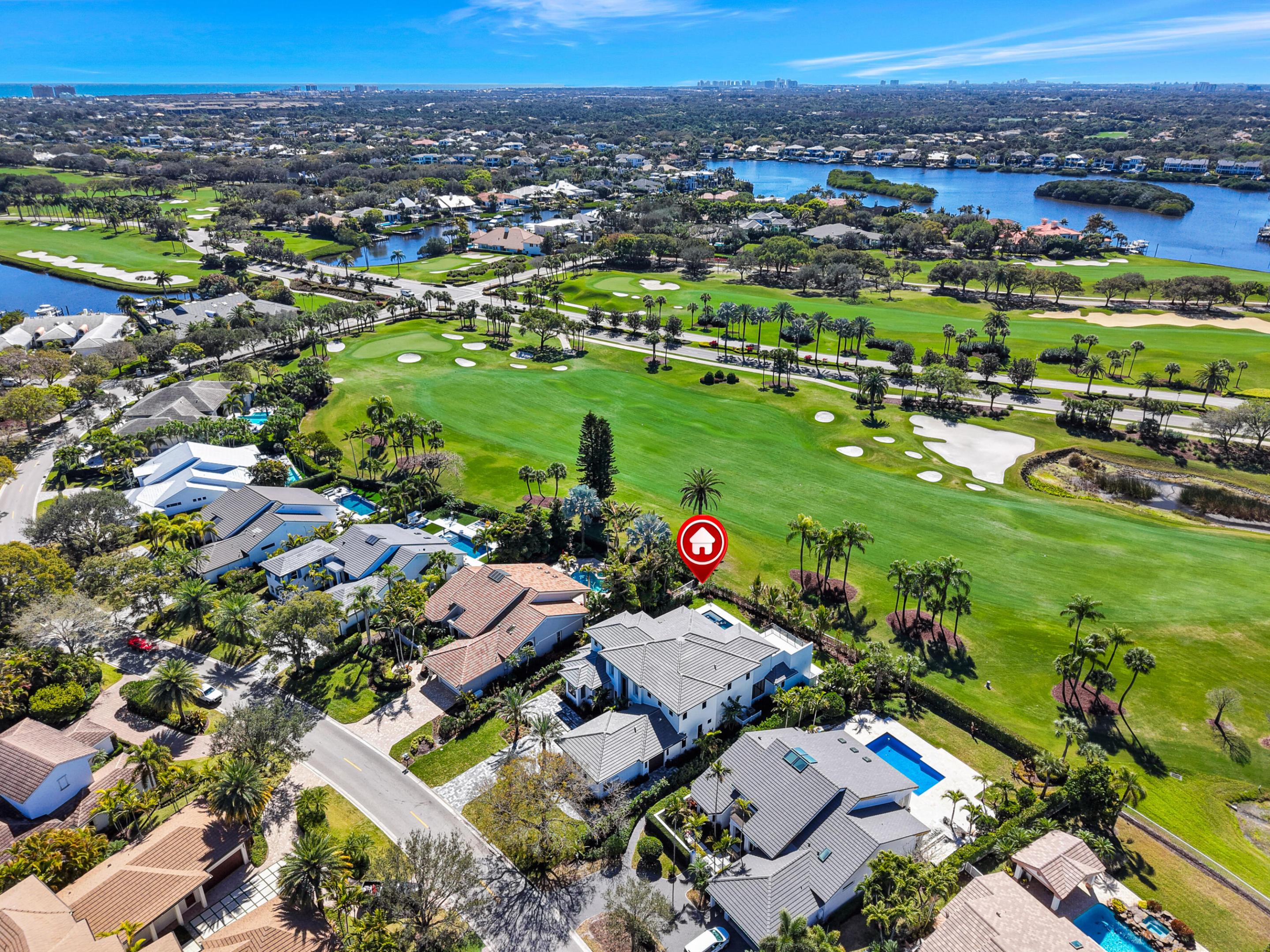 ADMIRALS COVE - Residential