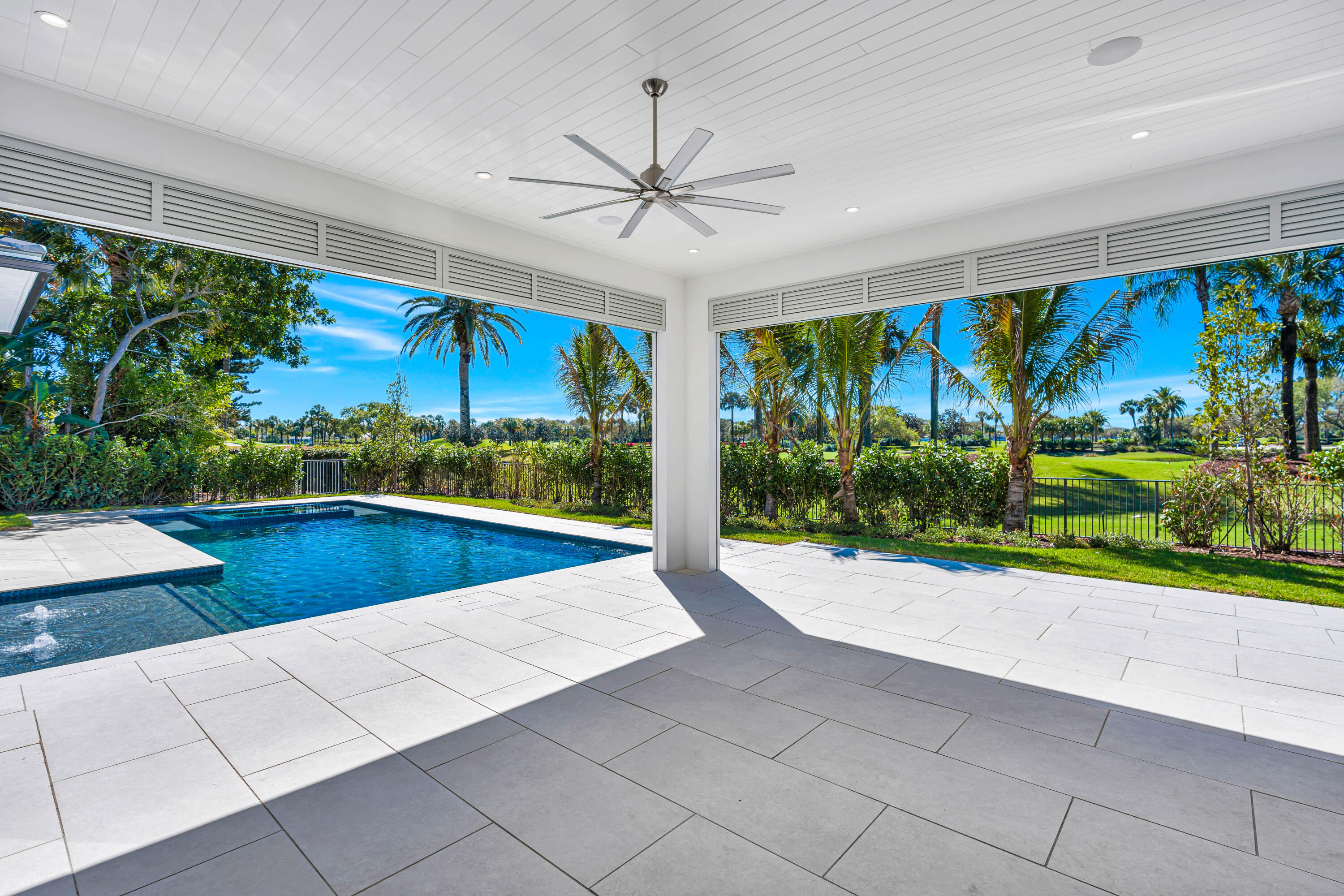 ADMIRALS COVE - Residential
