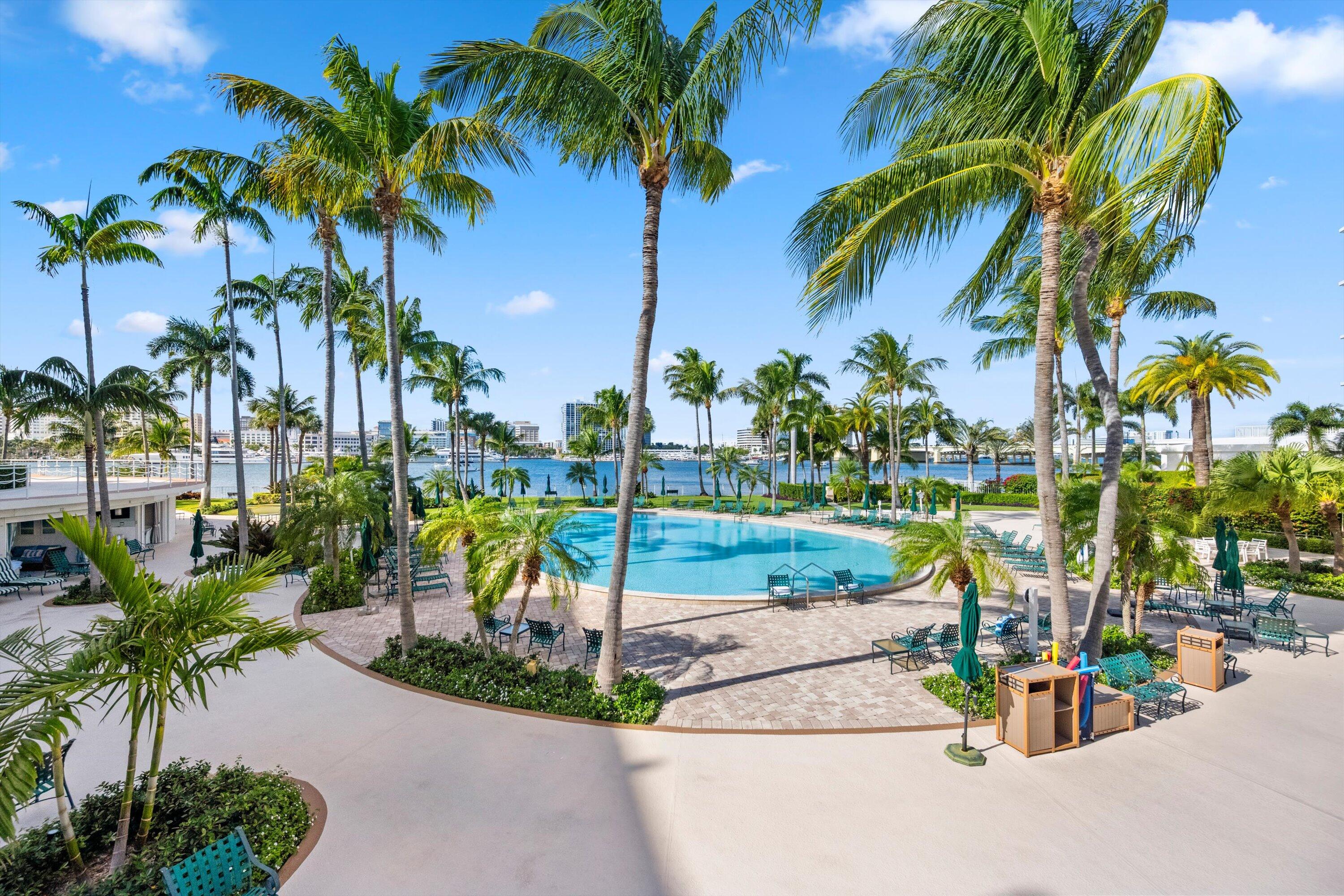 PALM BEACH TOWERS COND - Residential