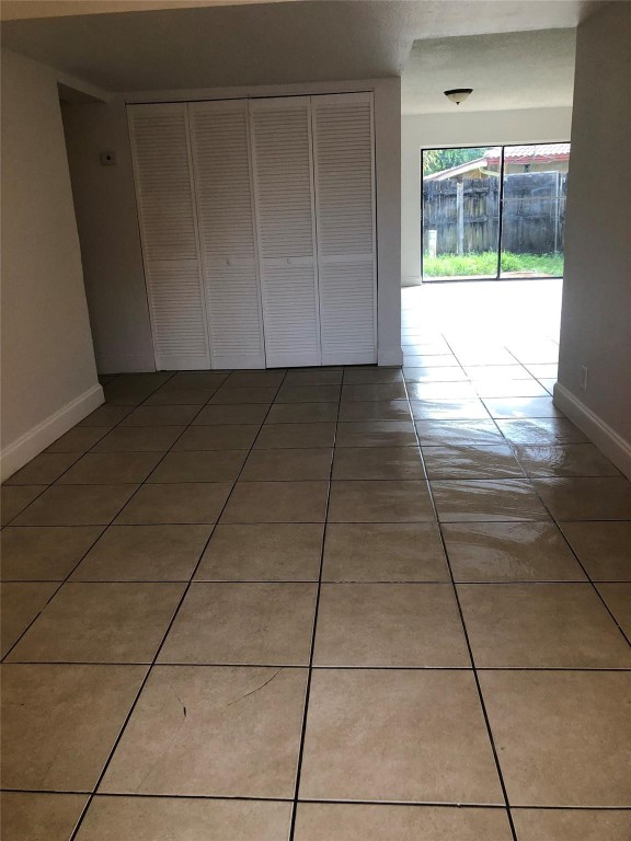 CORAL SPRINGS ESTATES - Residential
