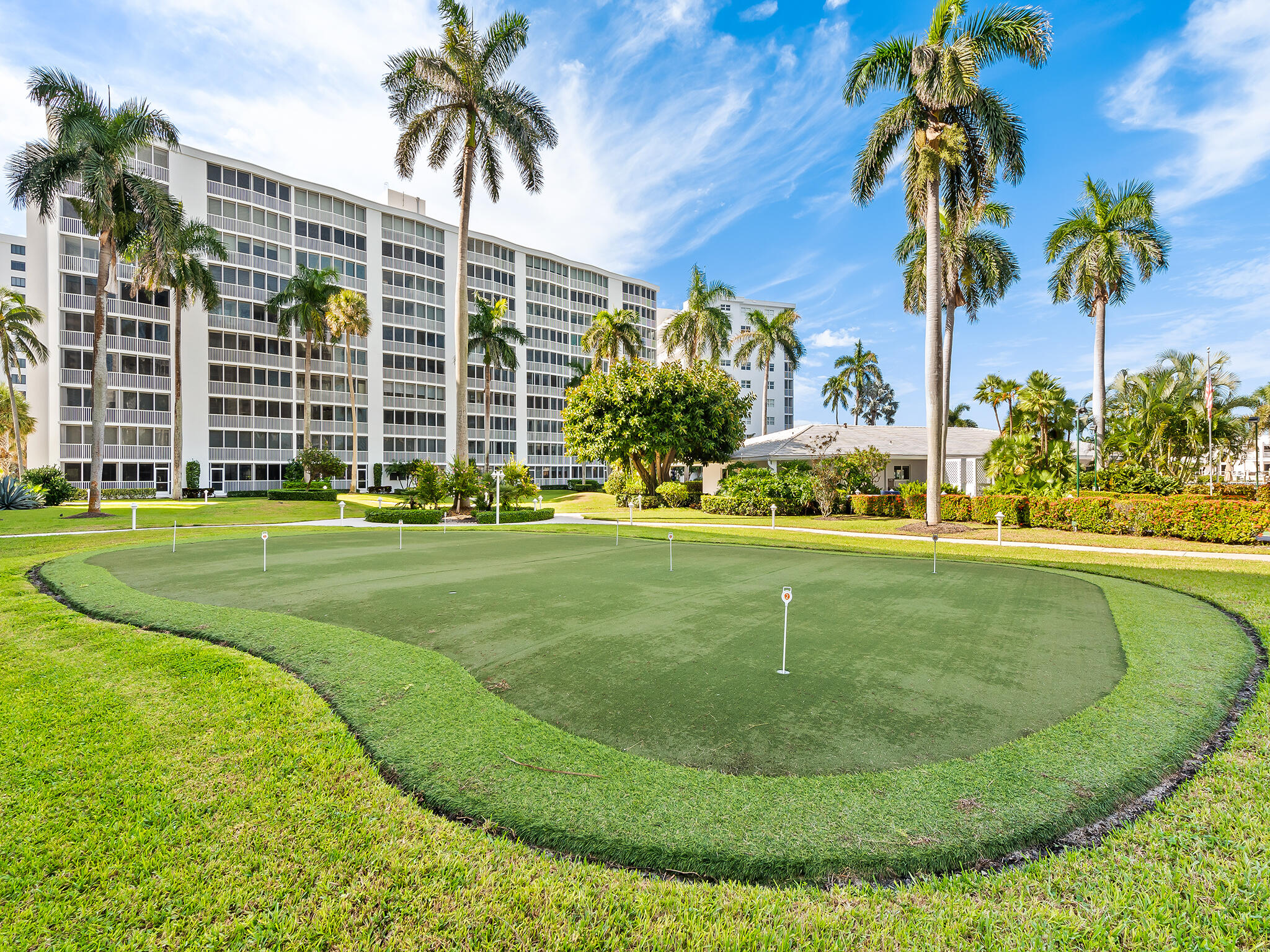SEAGATE OF HIGHLAND CONDO - Residential