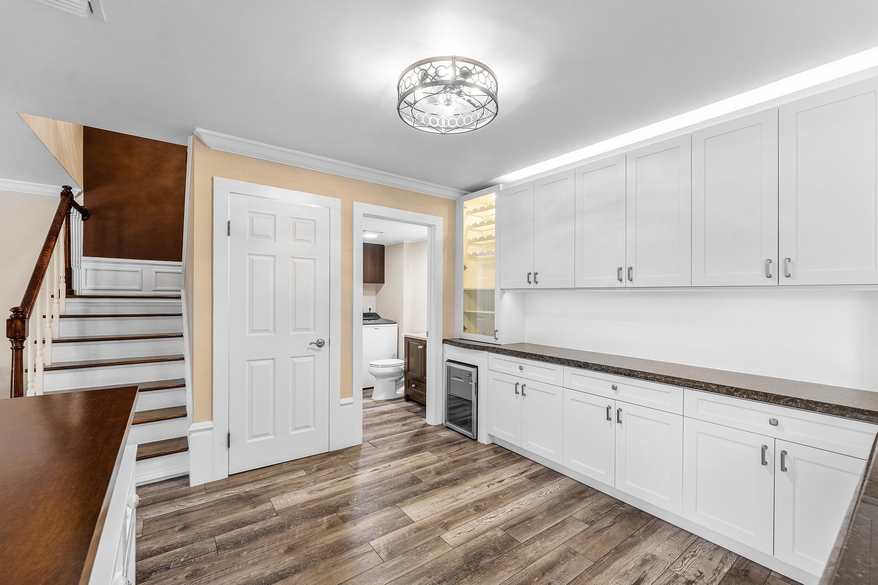 WATERFORD COURTYARDS - Residential