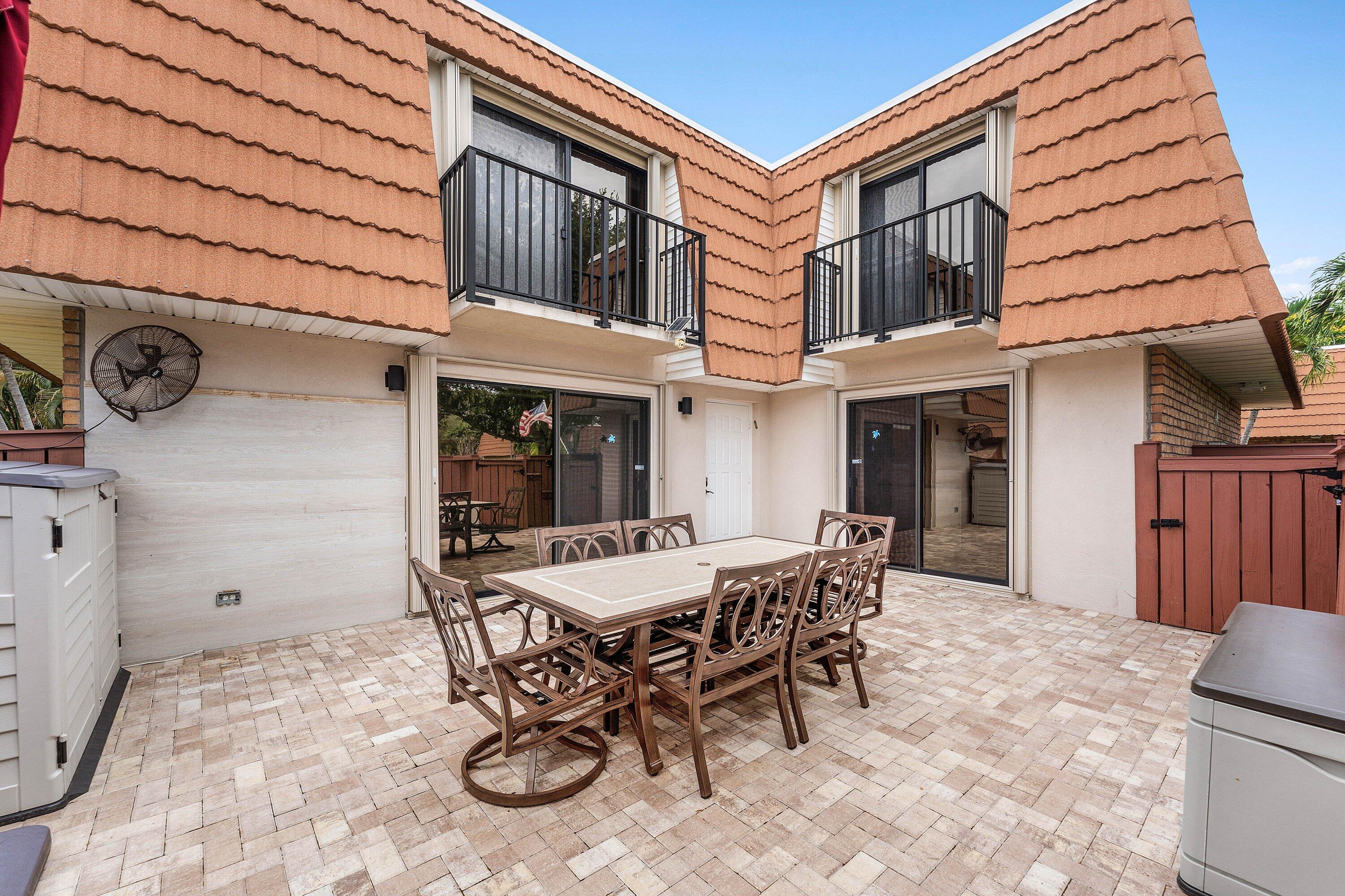 WATERFORD COURTYARDS - Residential
