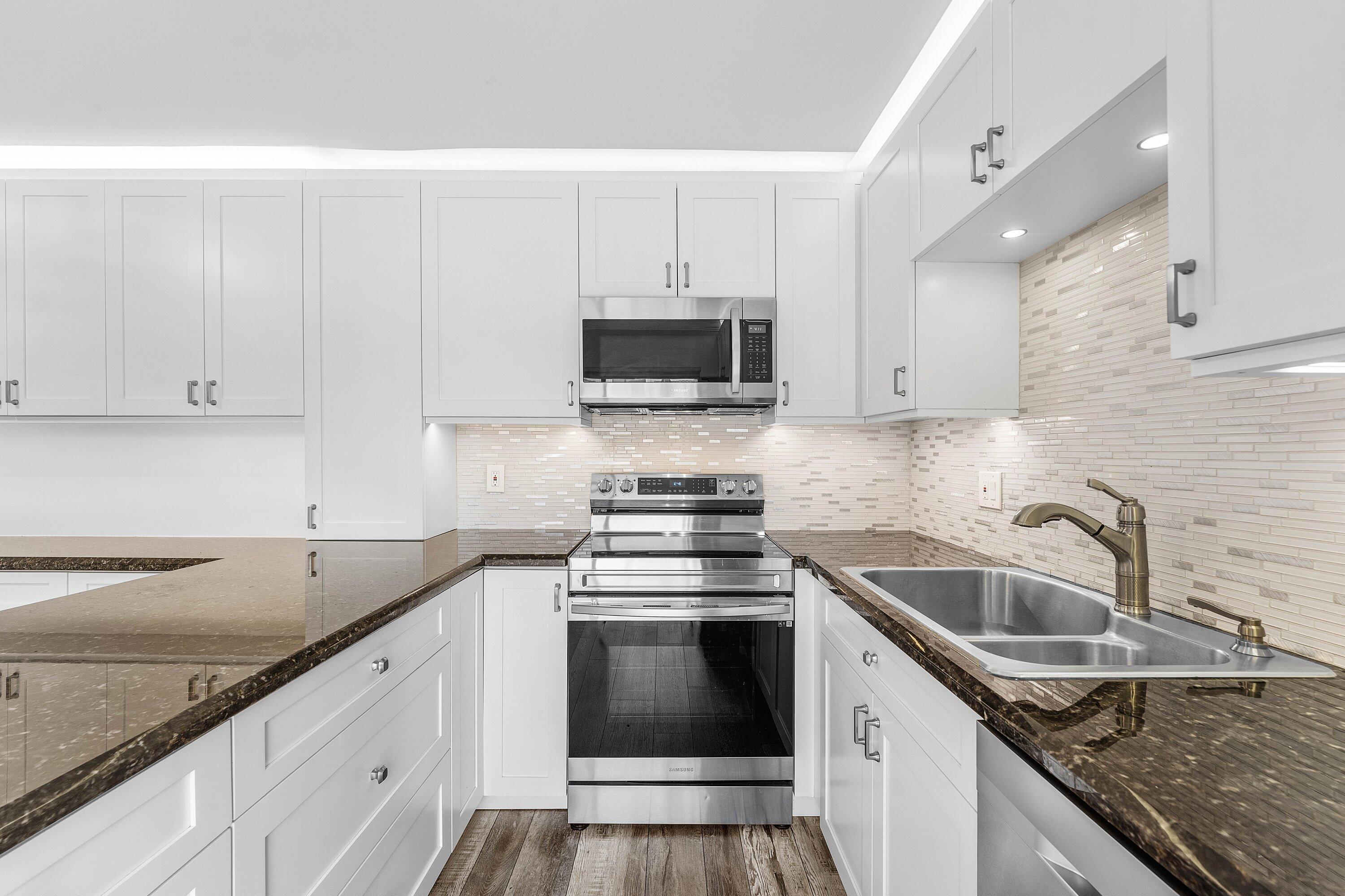 WATERFORD COURTYARDS - Residential