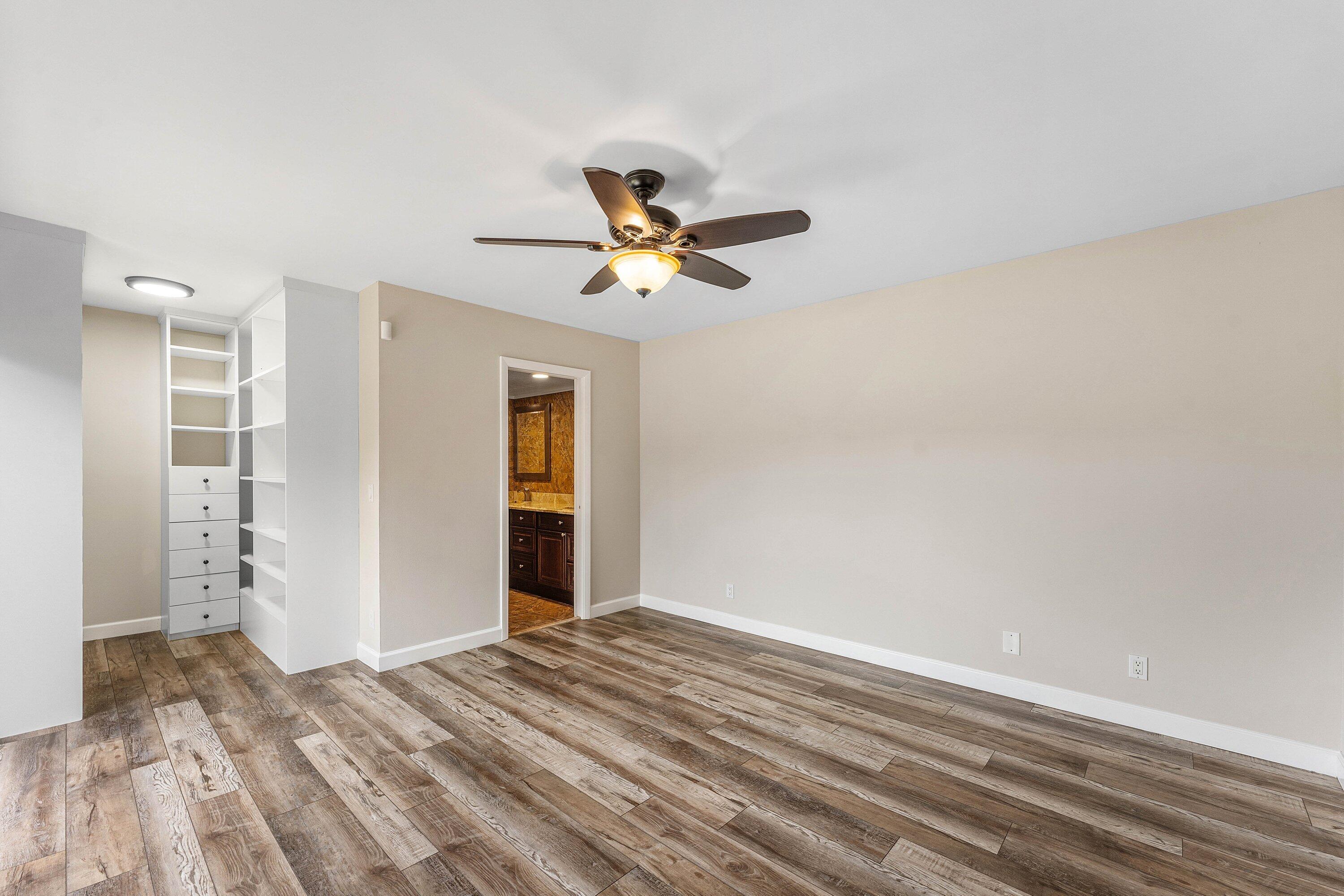 WATERFORD COURTYARDS - Residential