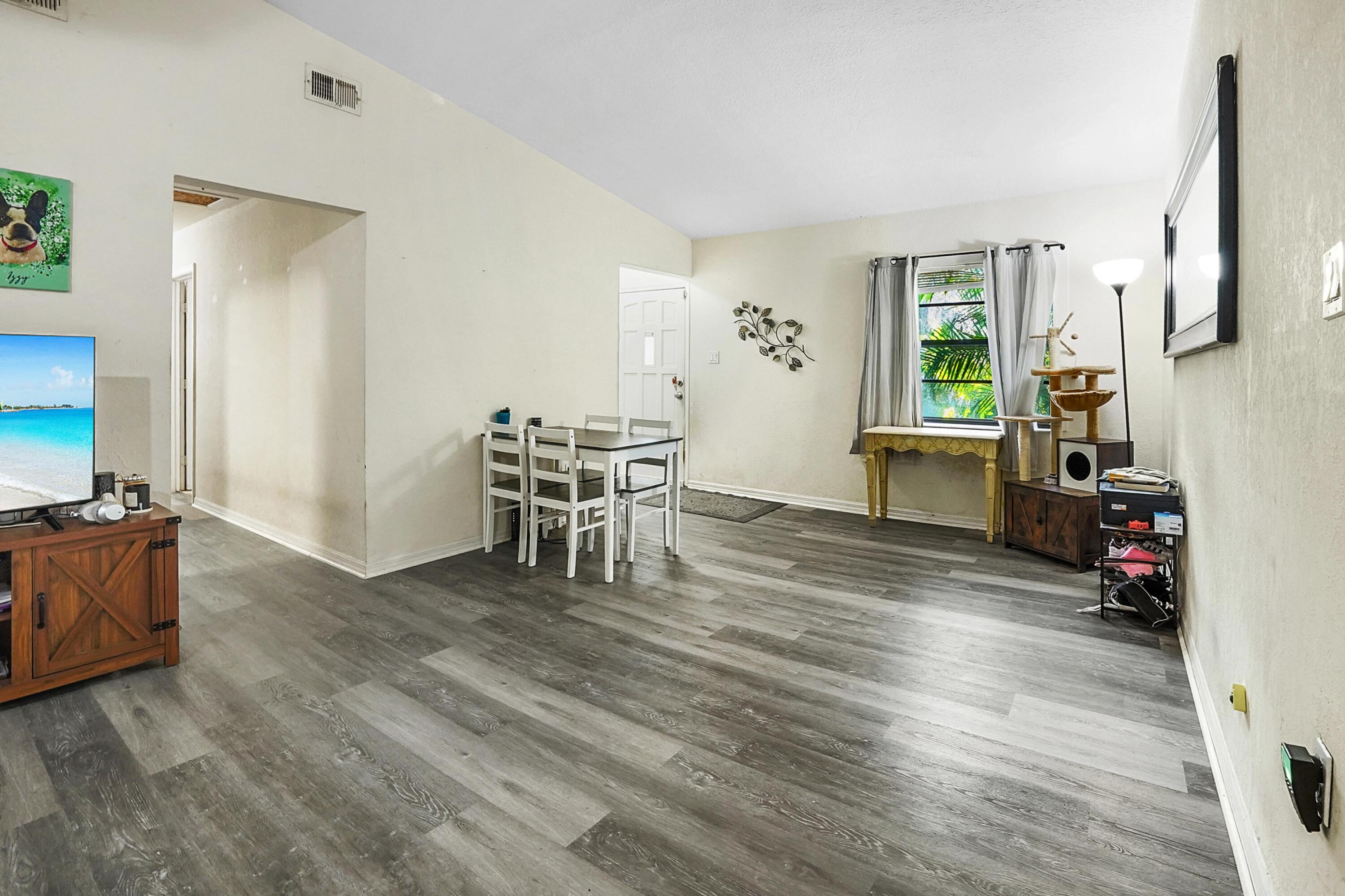 INDIAN RIVER ESTATES - Residential