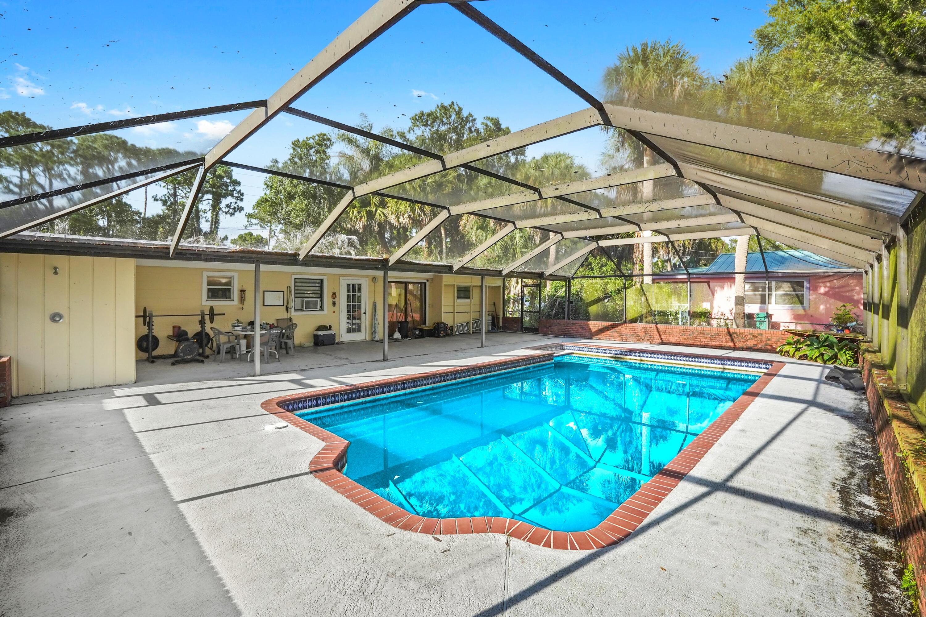 INDIAN RIVER ESTATES - Residential