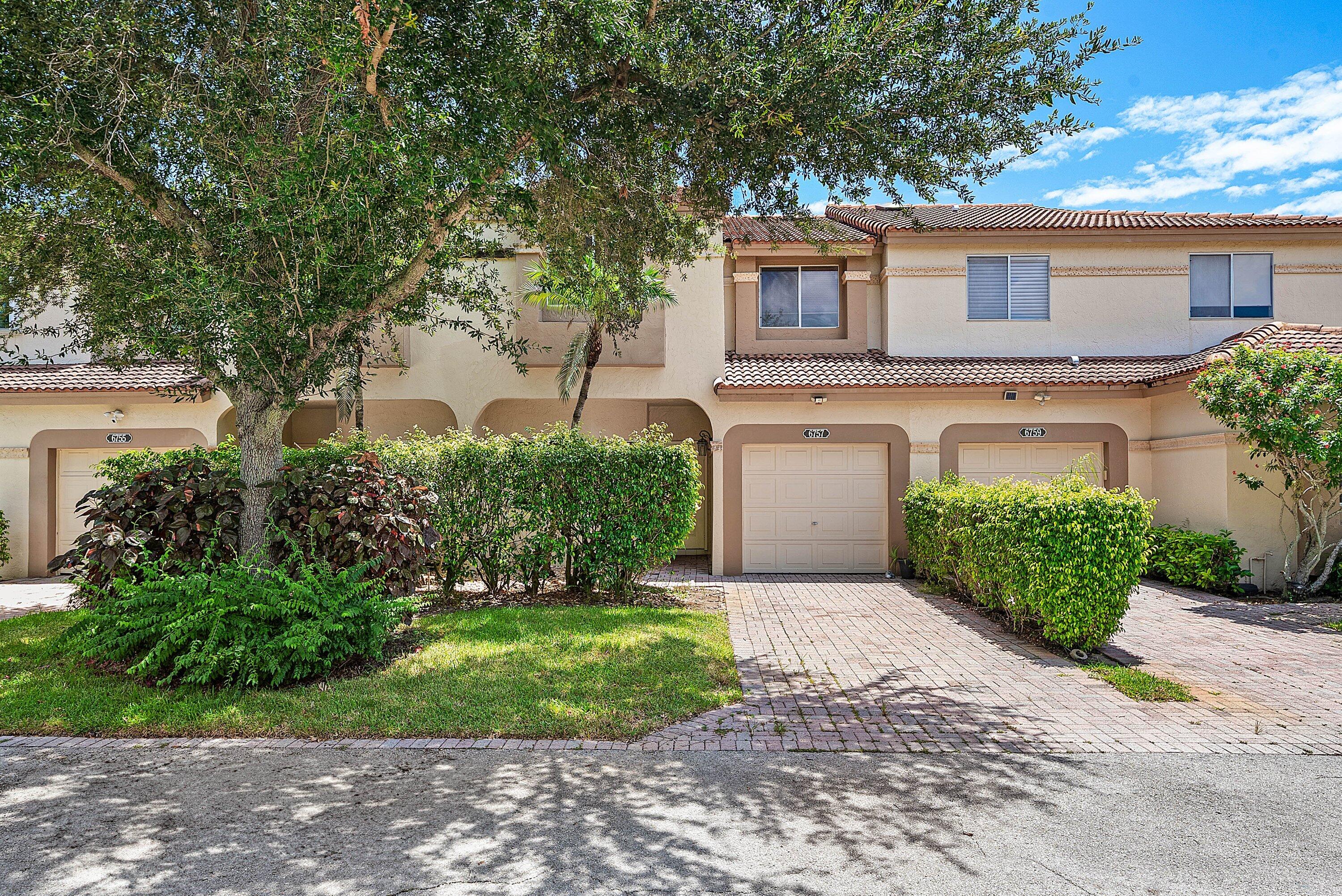 PLUM AT BOCA POINTE CONDOS ONE THRU 15 FILED IN OR - Residential