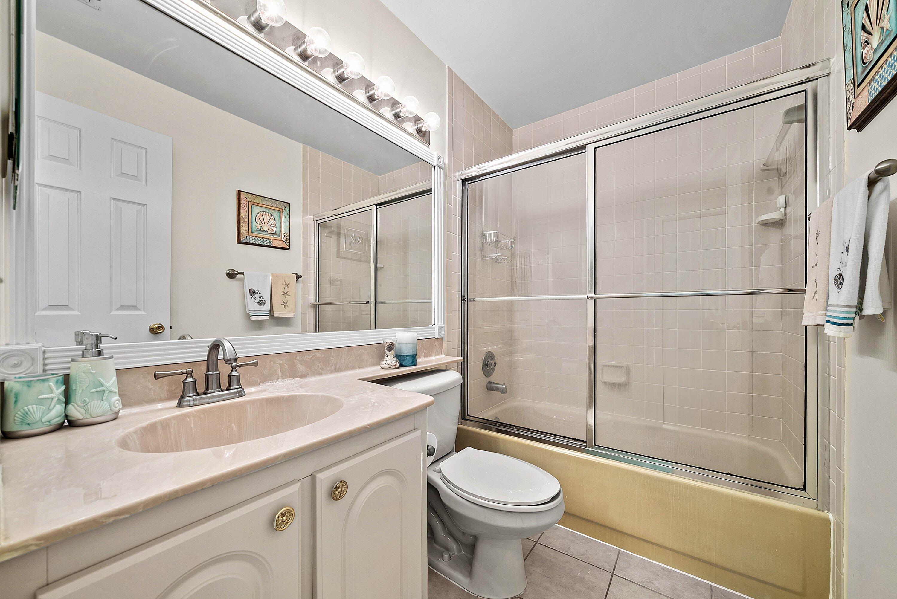 PLUM AT BOCA POINTE CONDOS ONE THRU 15 FILED IN OR - Residential