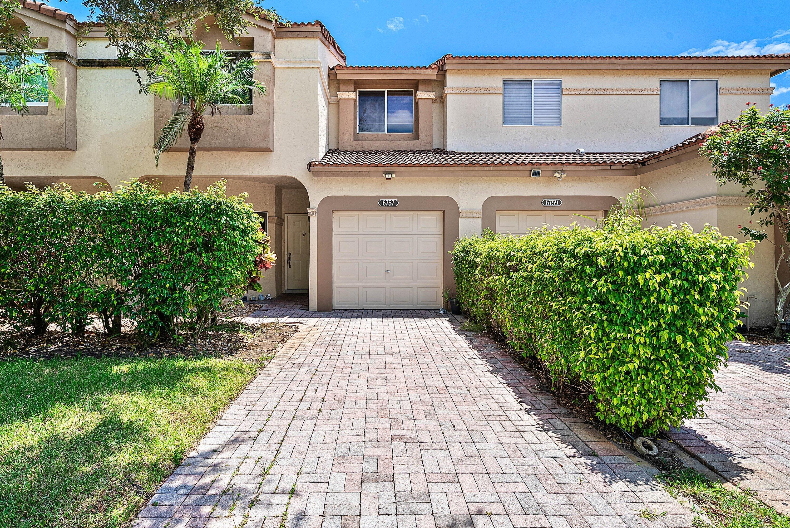 PLUM AT BOCA POINTE CONDOS ONE THRU 15 FILED IN OR - Residential