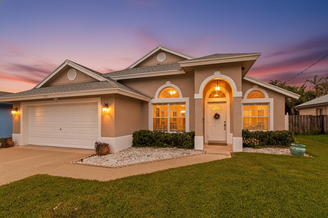 NORTH PALM BEACH HEIGHTS - Residential