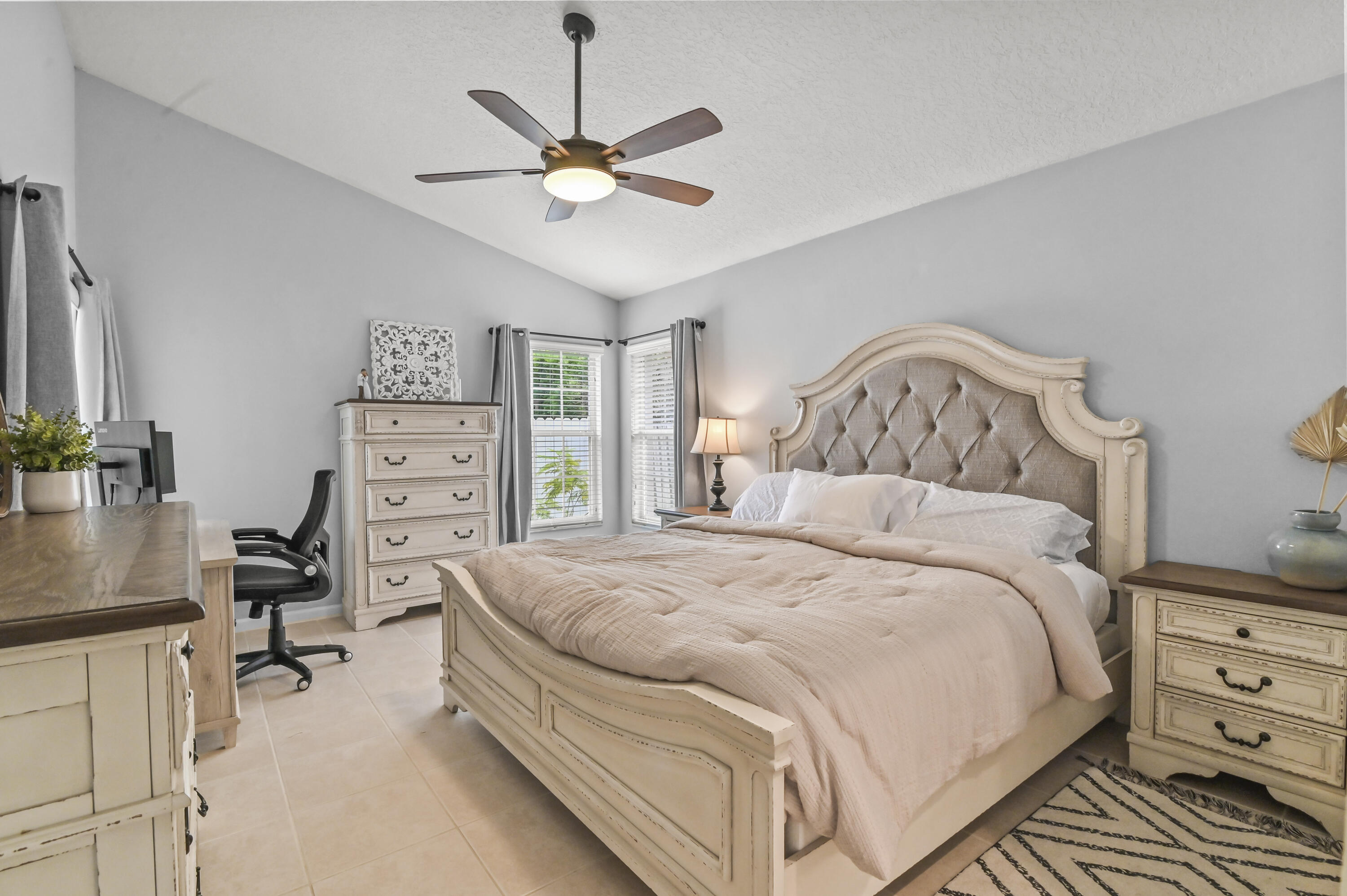 NORTH PALM BEACH HEIGHTS - Residential