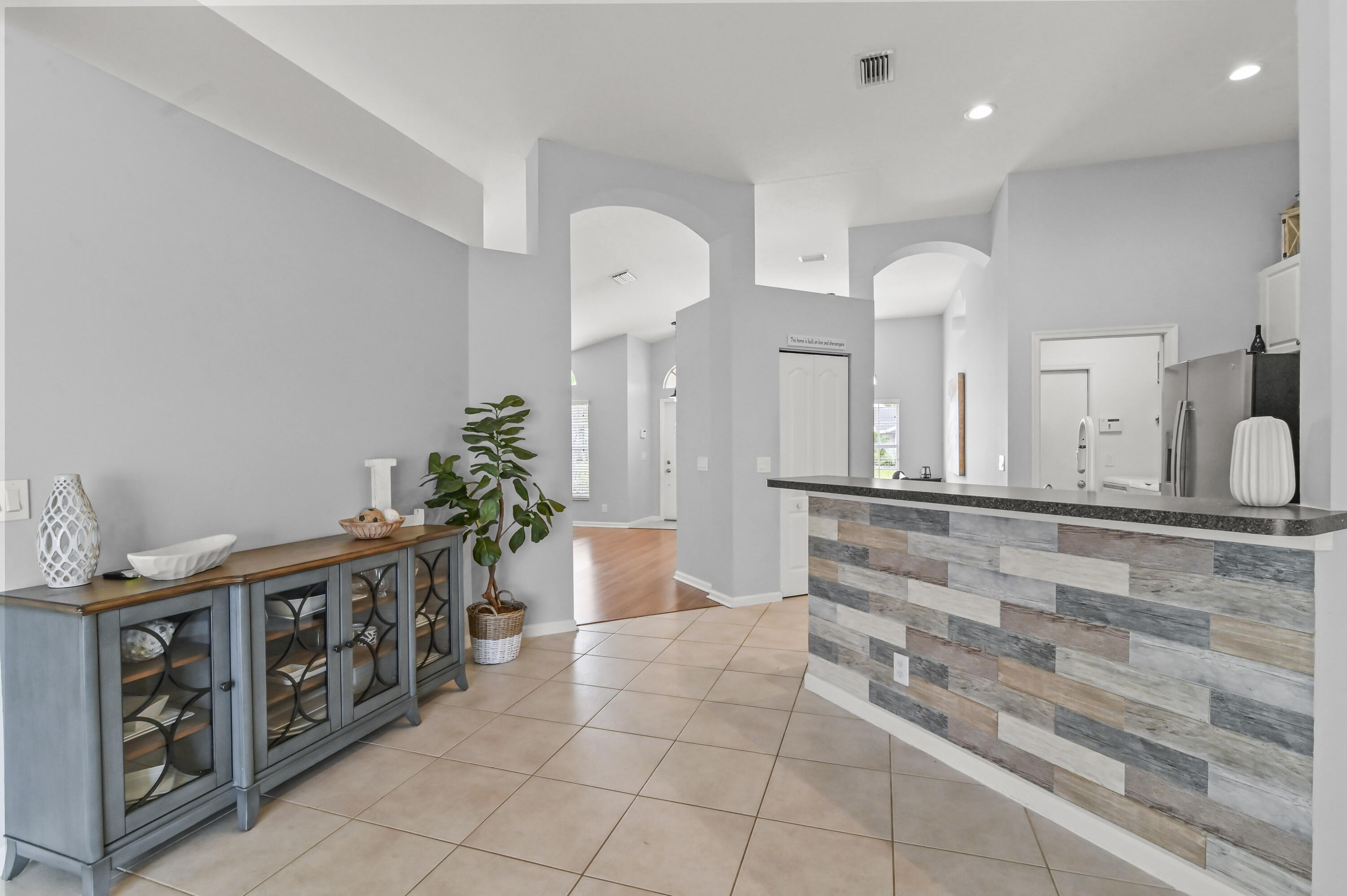 NORTH PALM BEACH HEIGHTS - Residential