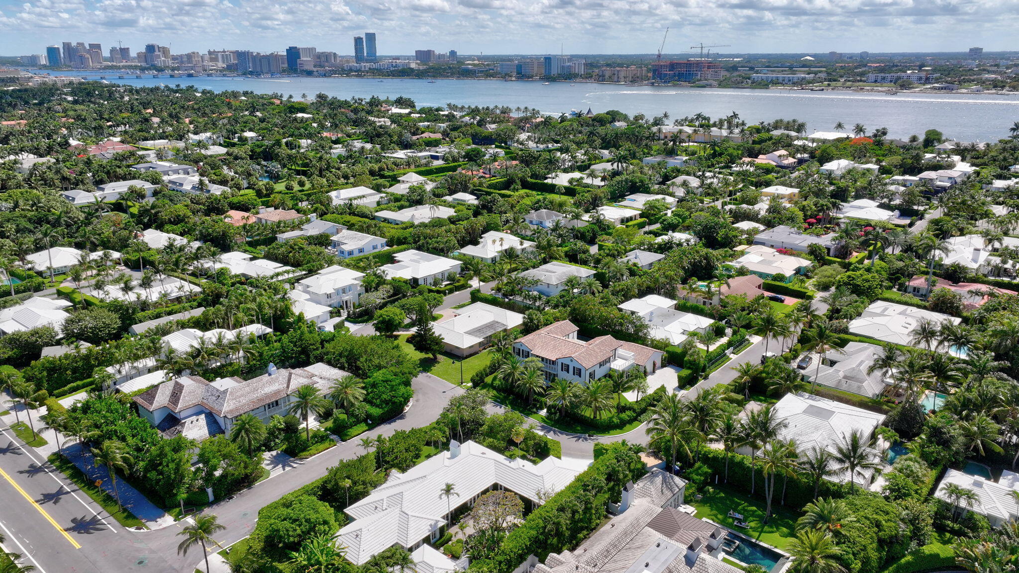 EAST SHORE - Residential