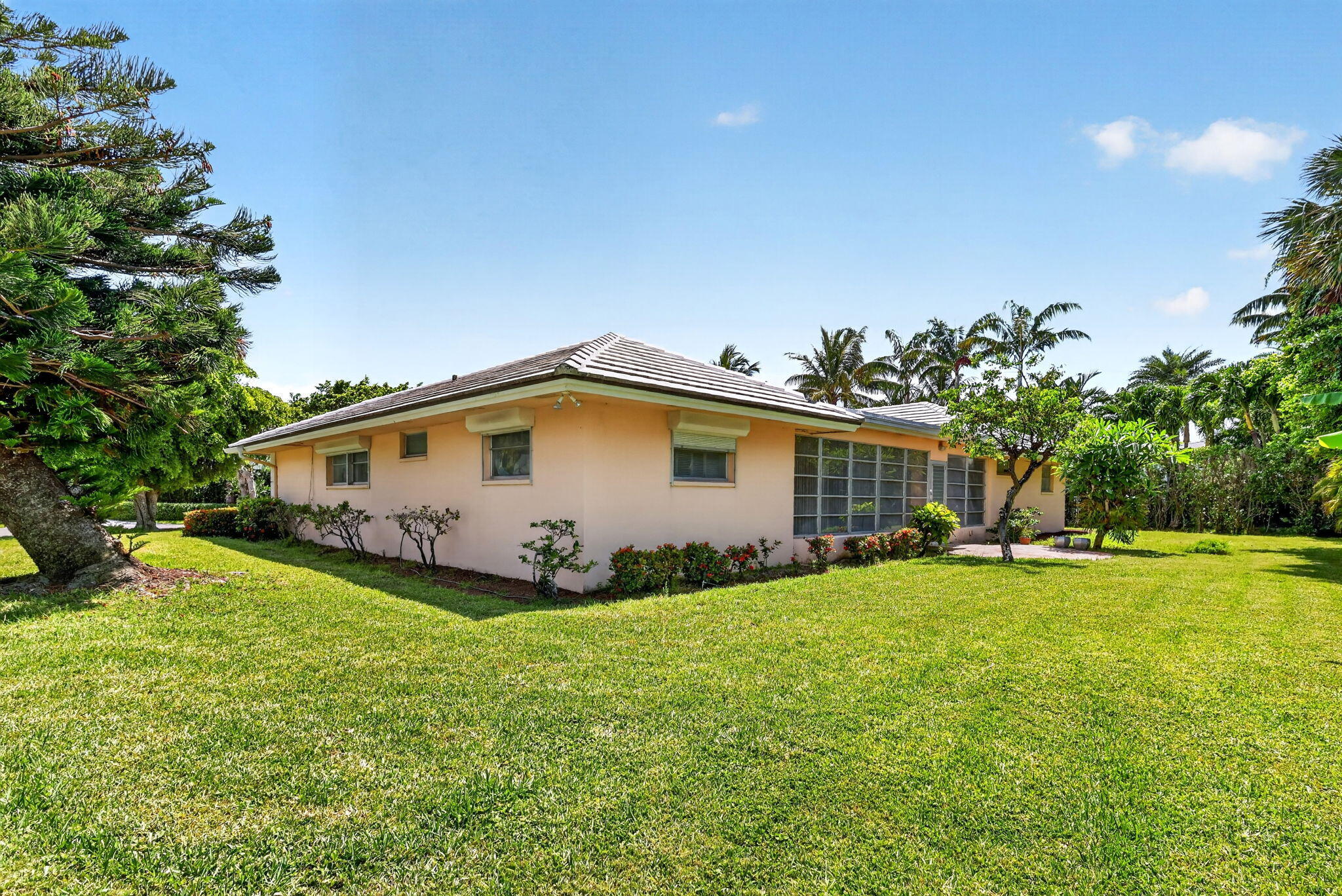 EAST SHORE - Residential