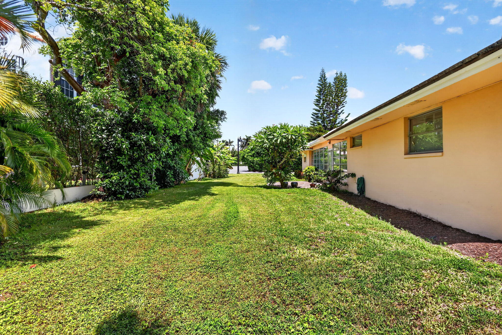 EAST SHORE - Residential
