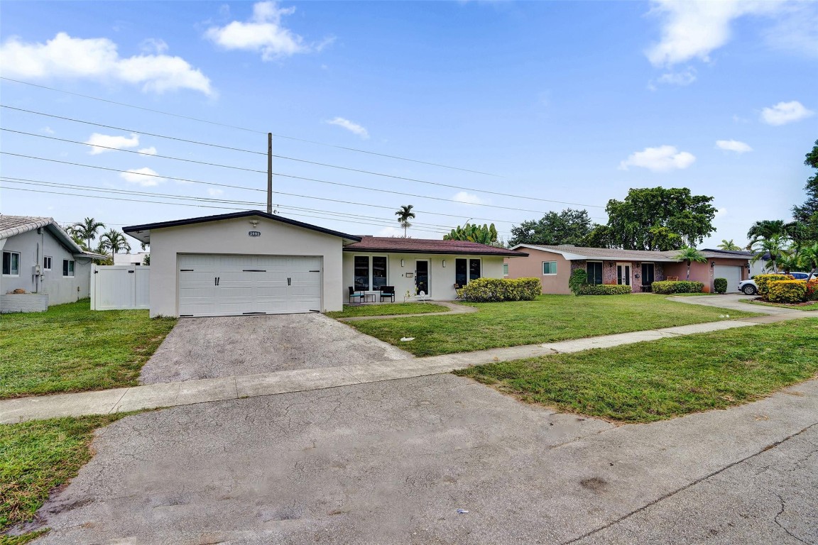 EMERALD HILLS - Residential