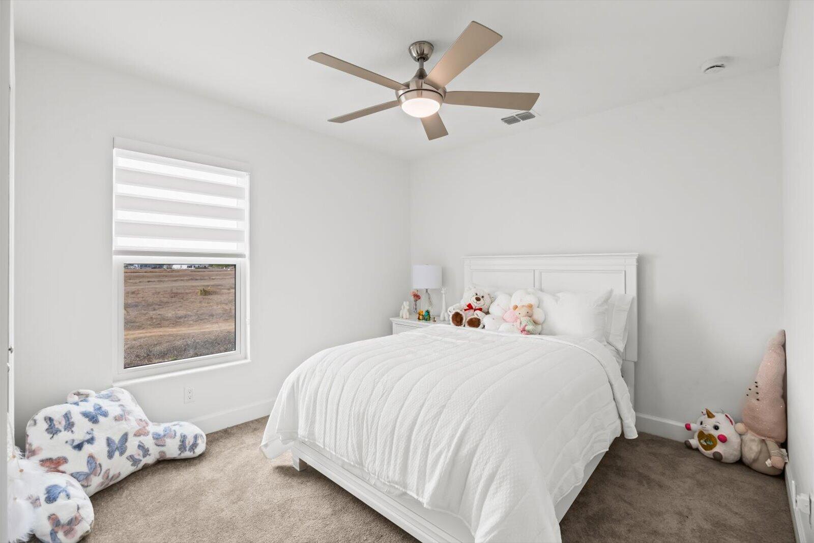 EDGEWATER ACRES - Residential