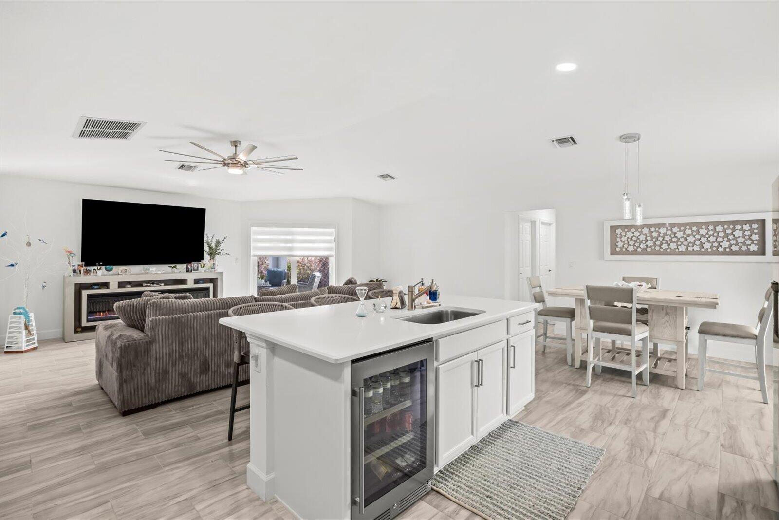 EDGEWATER ACRES - Residential