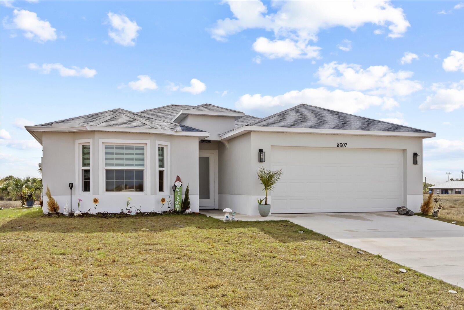 EDGEWATER ACRES - Residential