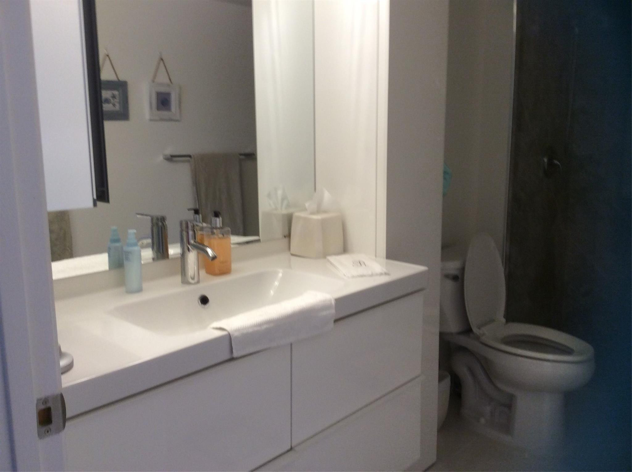 CYPRESS BEND CONDOMINIUM V - Residential Lease