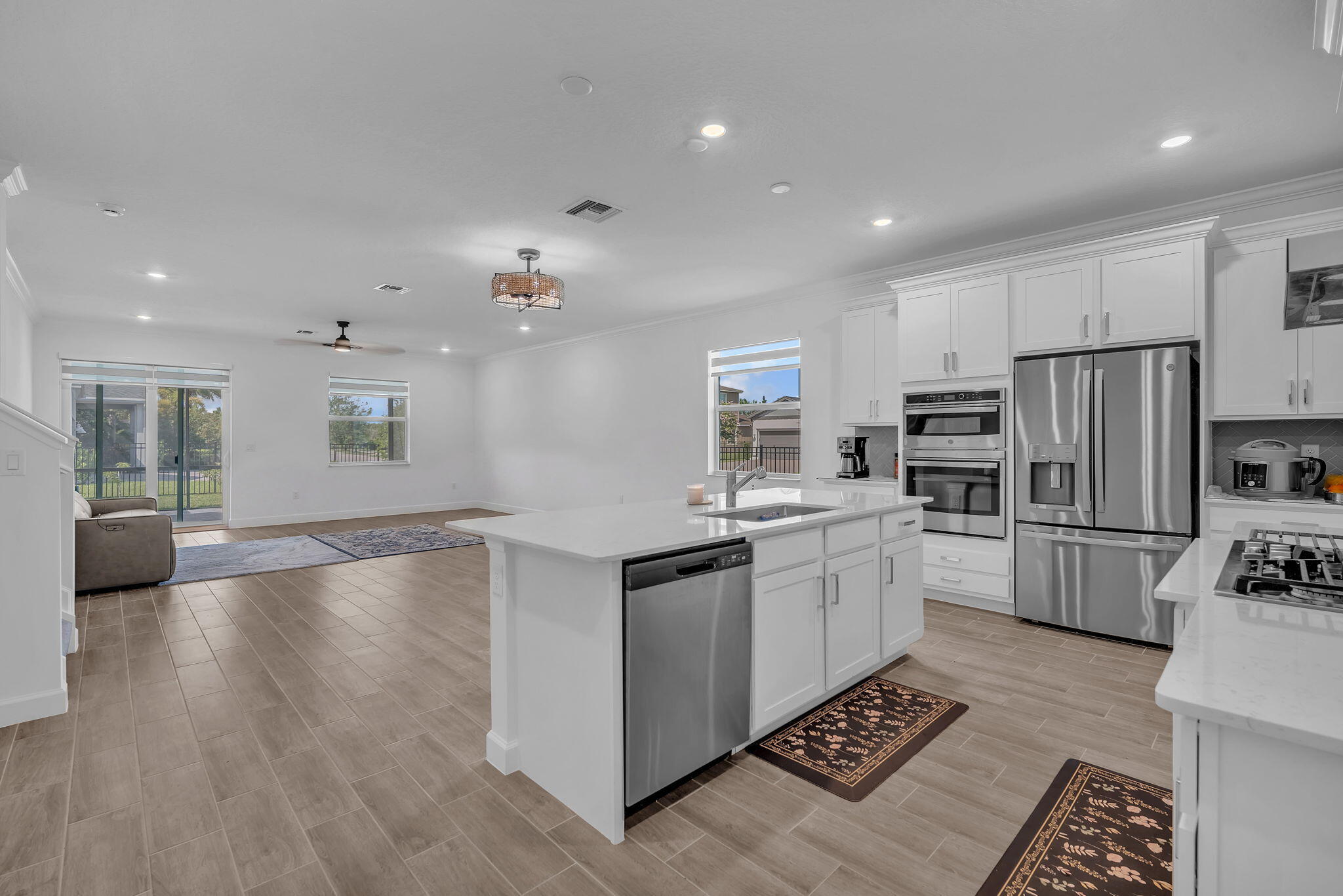 ARDEN PUD POD F WEST - Residential Lease