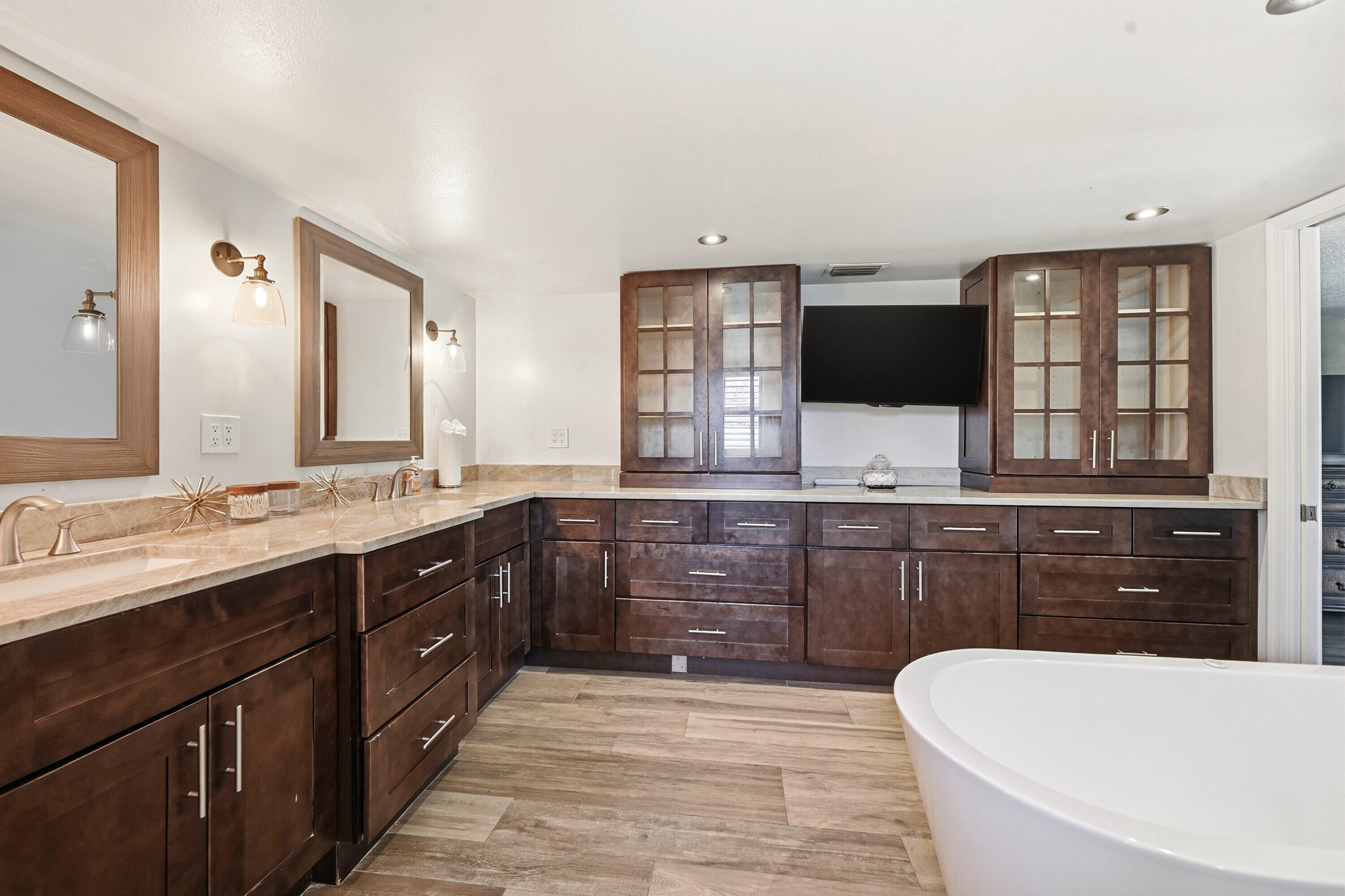 TARA ESTATES AS - Residential