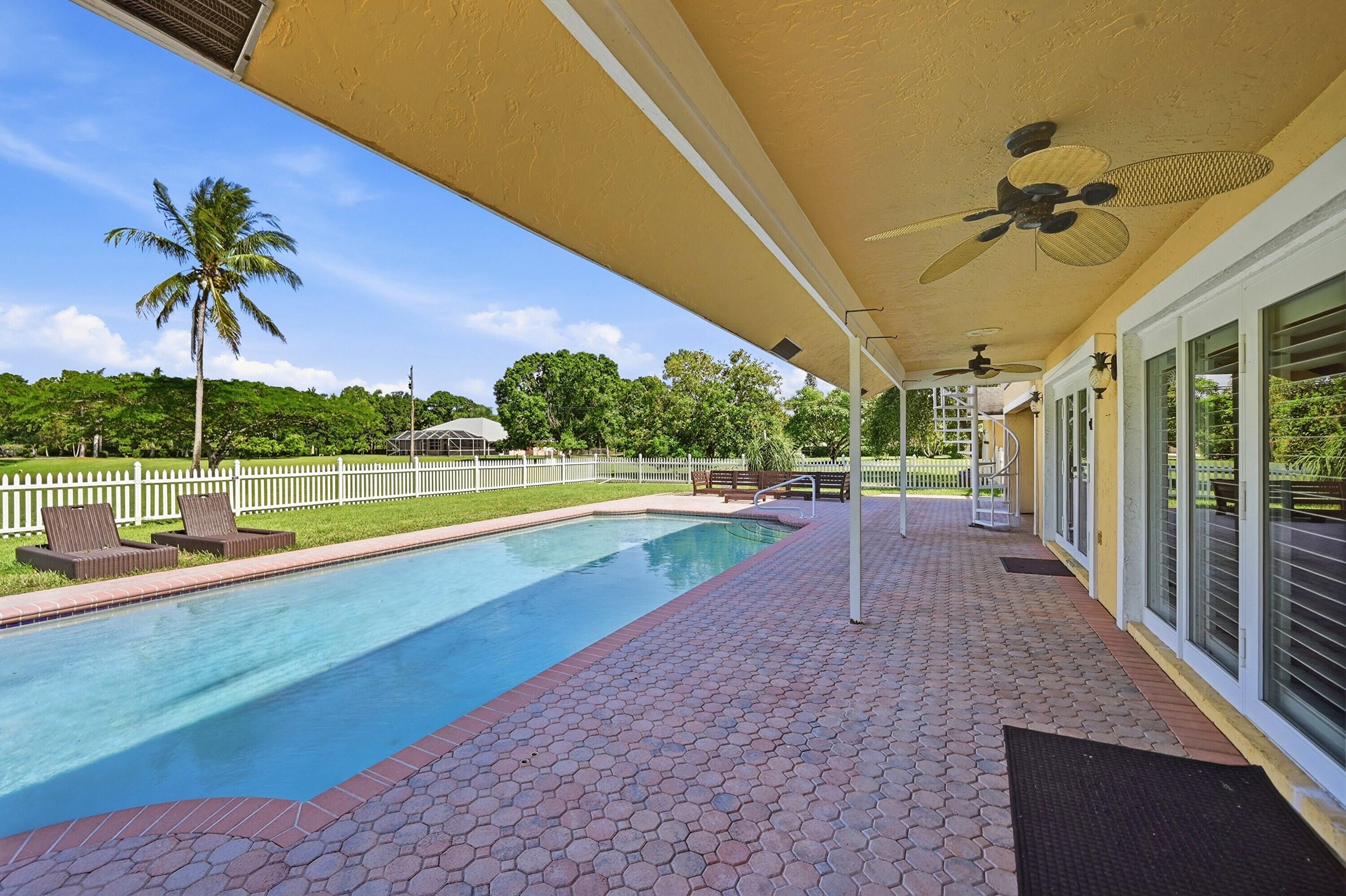 TARA ESTATES AS - Residential