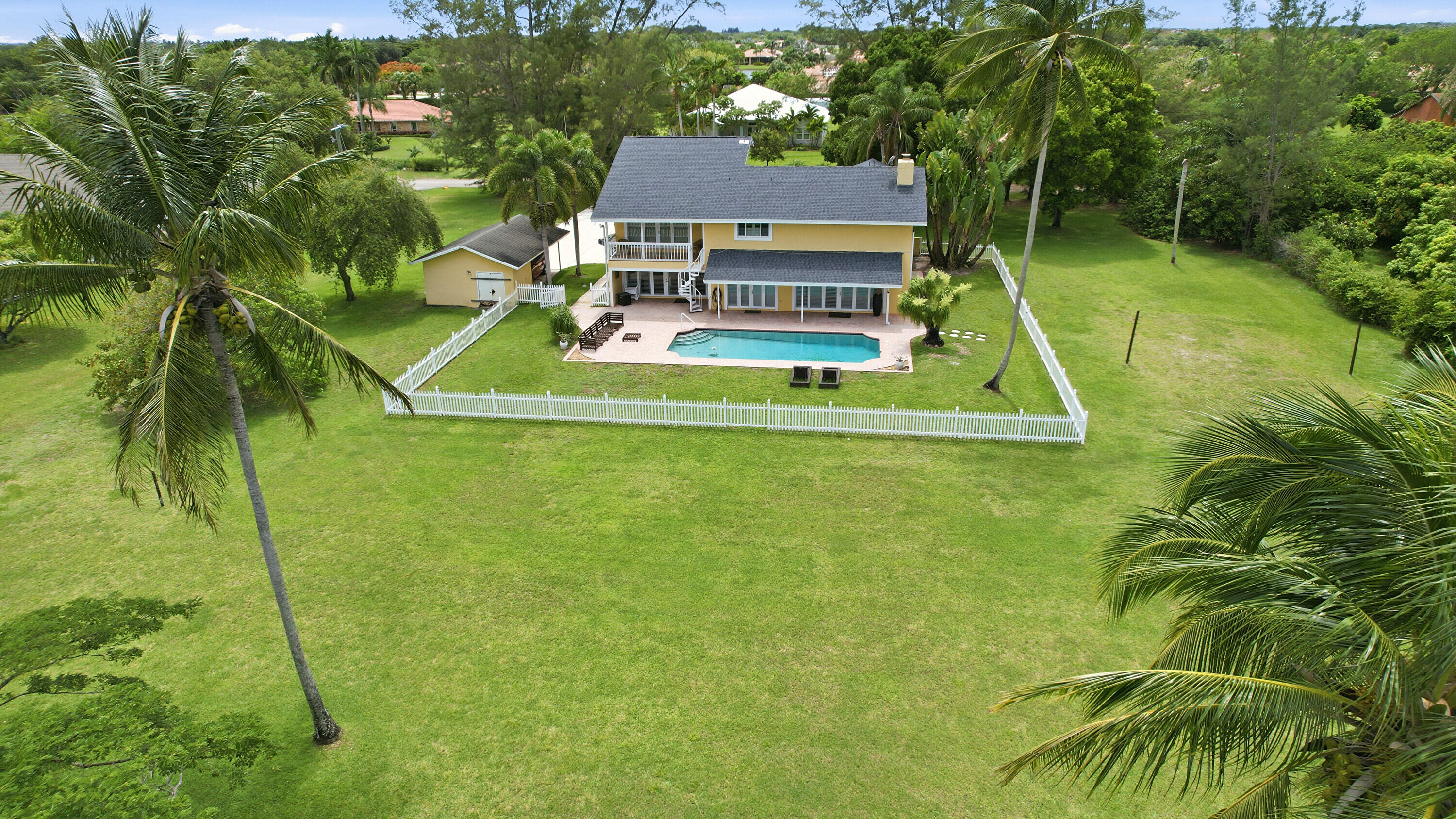 TARA ESTATES AS - Residential