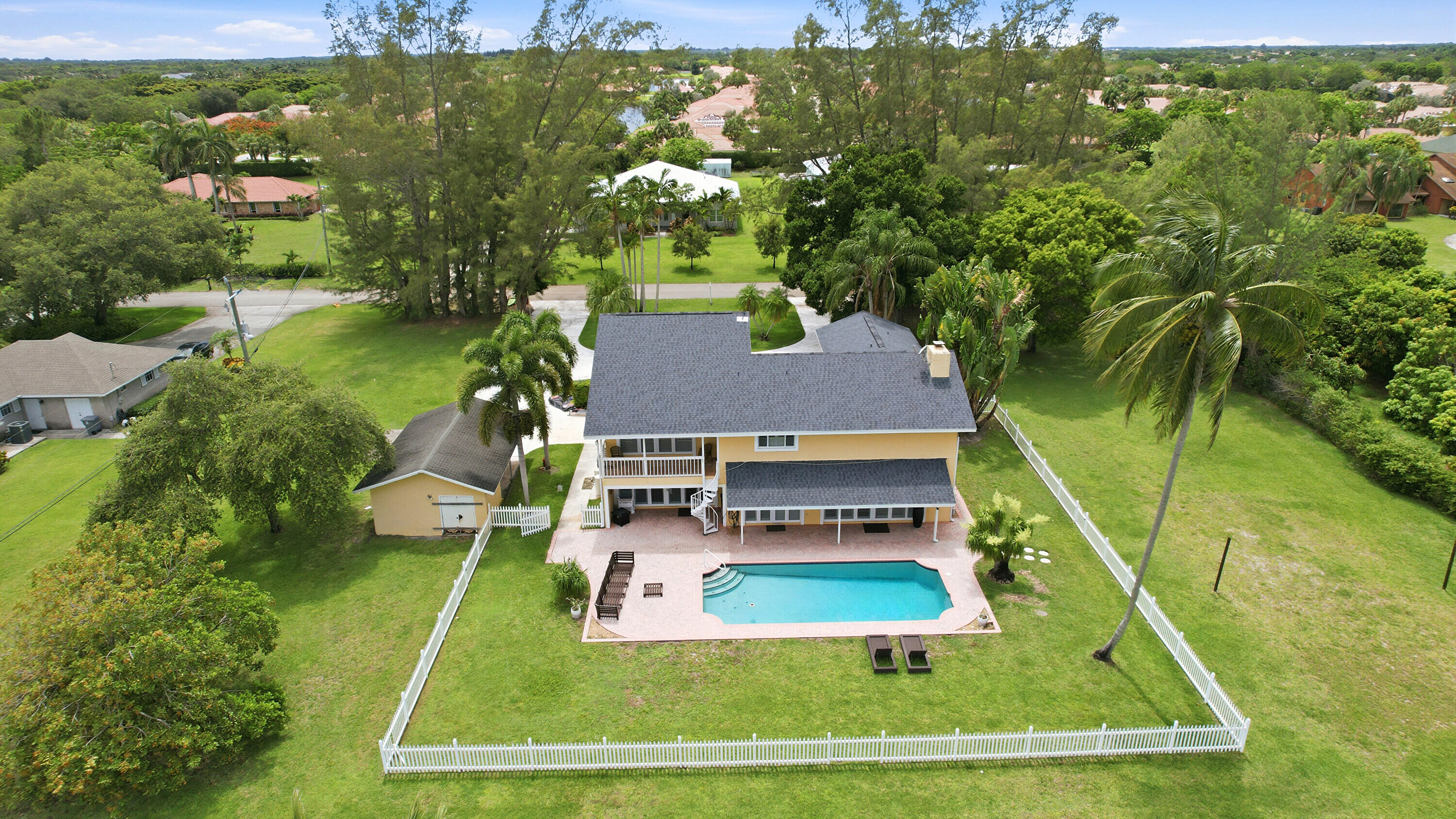 TARA ESTATES AS - Residential