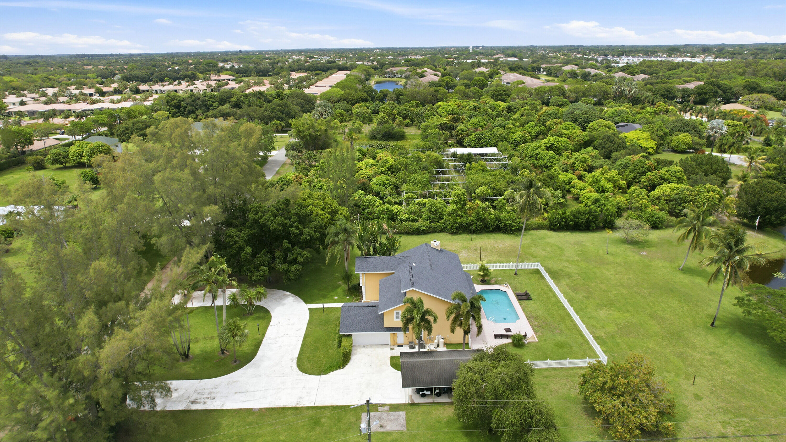 TARA ESTATES AS - Residential