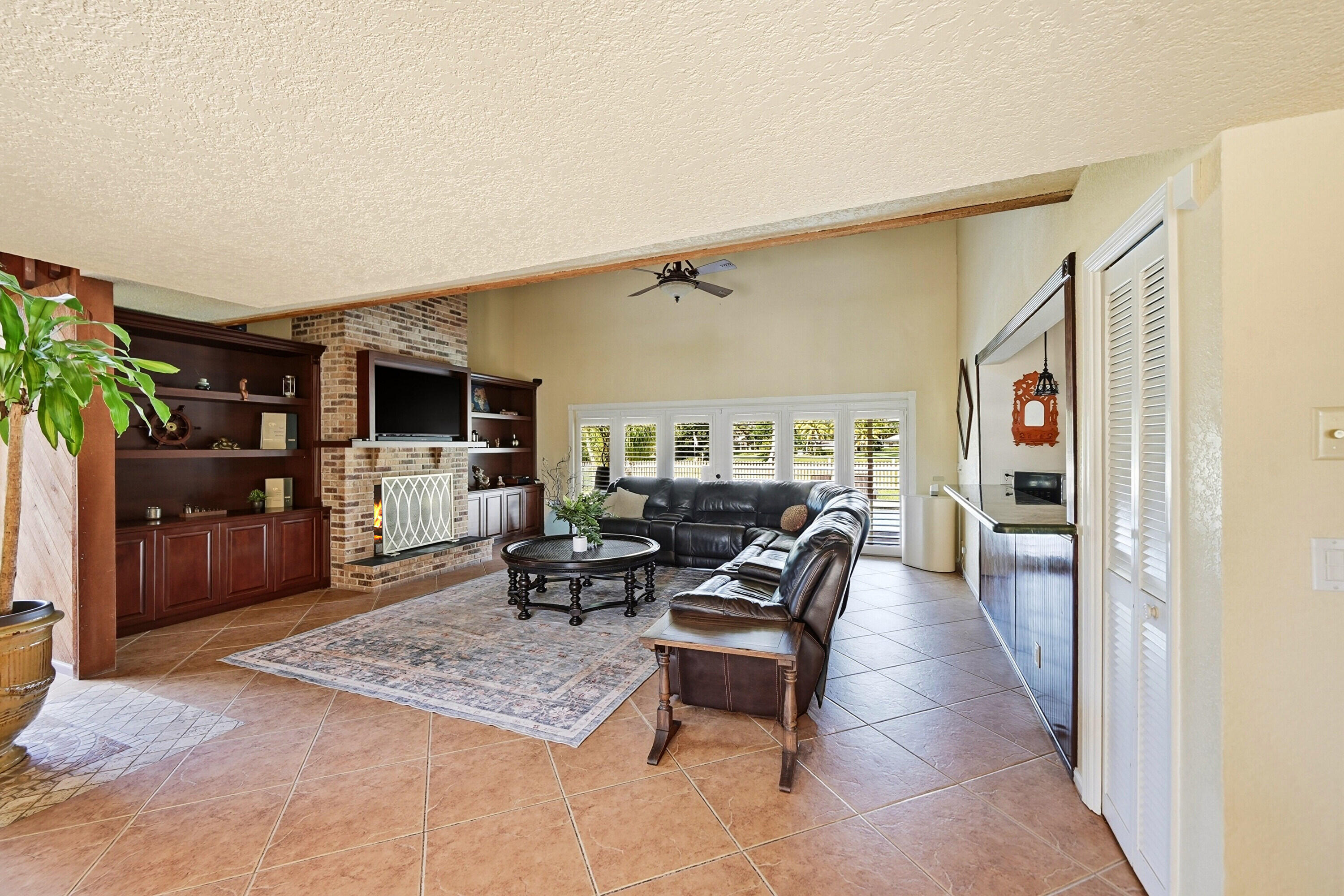 TARA ESTATES AS - Residential