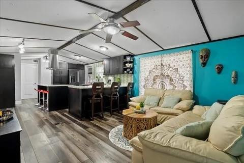 Rowland Acres 3 - Residential