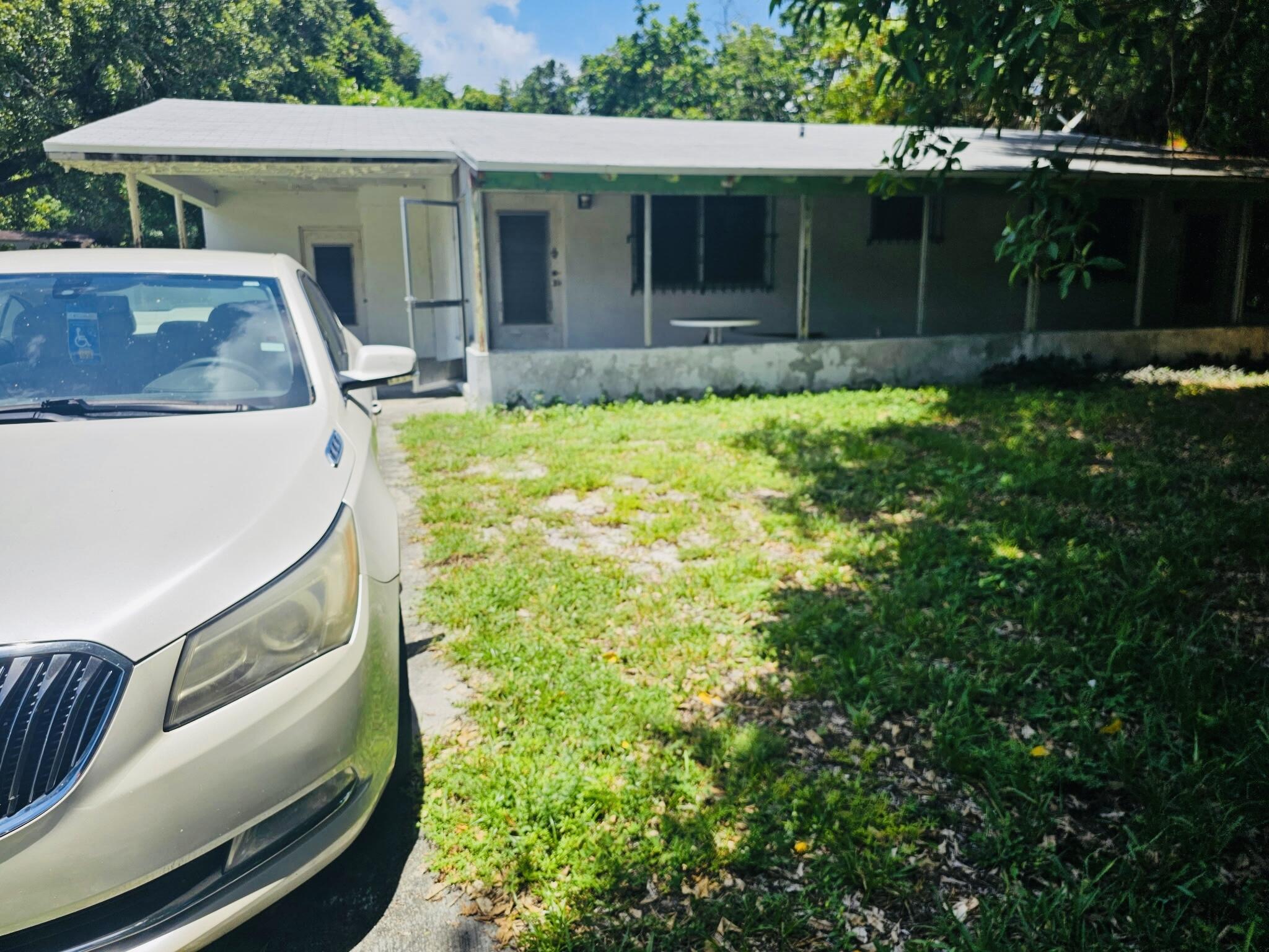 BISCAYNE GARDENS SEC A - Residential
