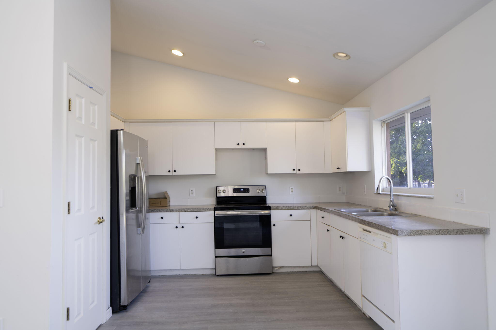 LEHUGH ACRES - Residential
