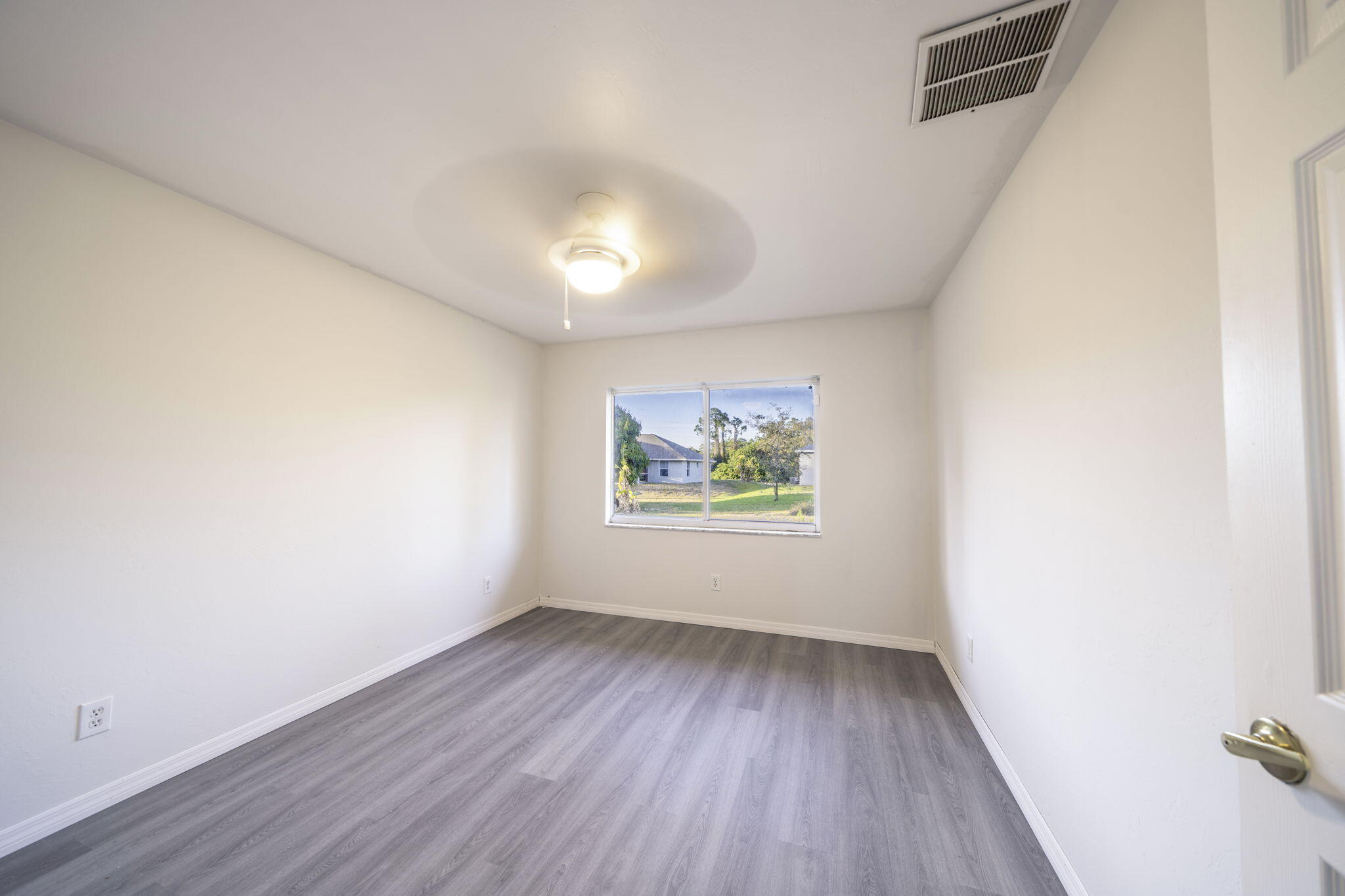 LEHUGH ACRES - Residential