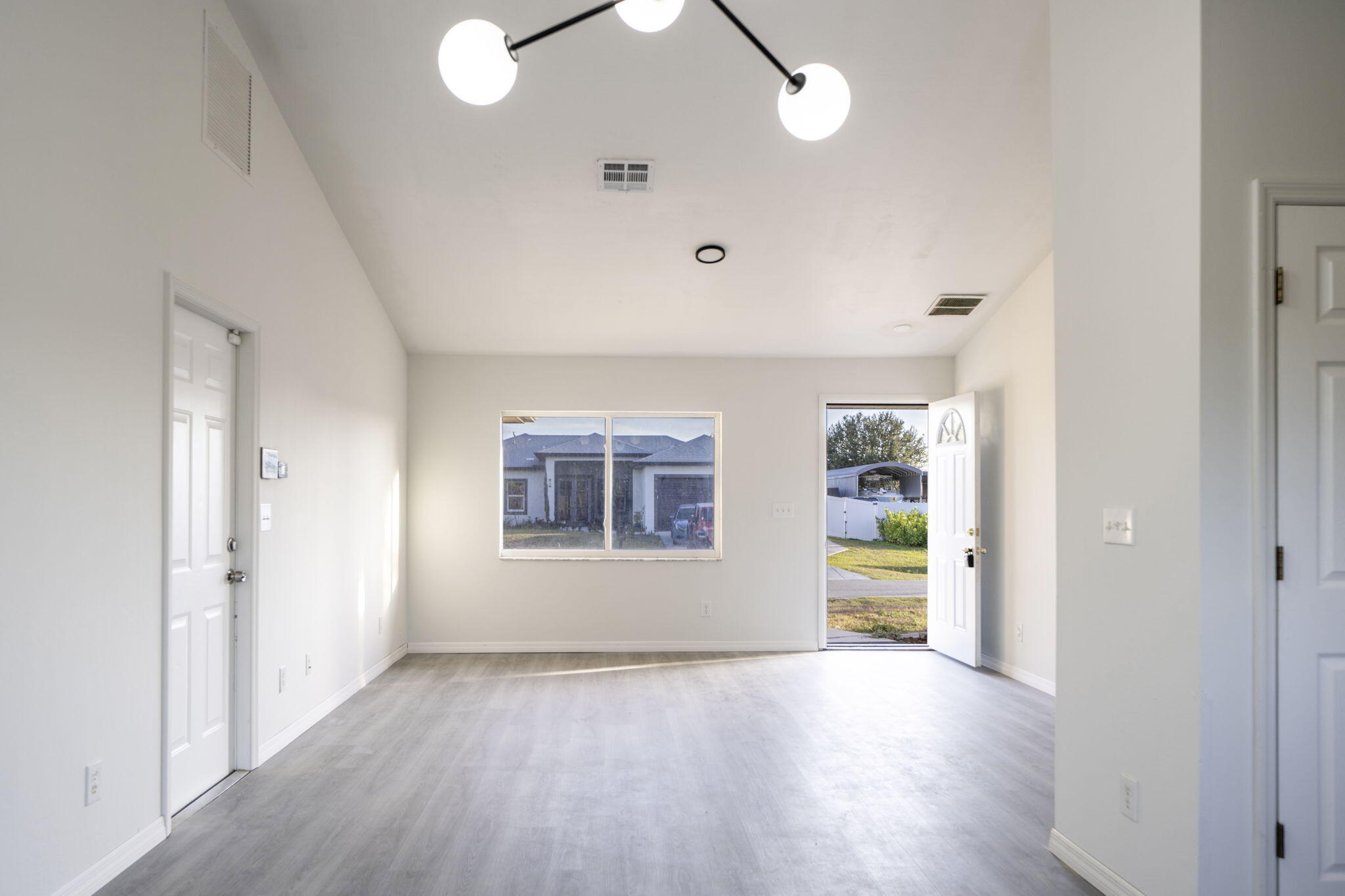 LEHUGH ACRES - Residential