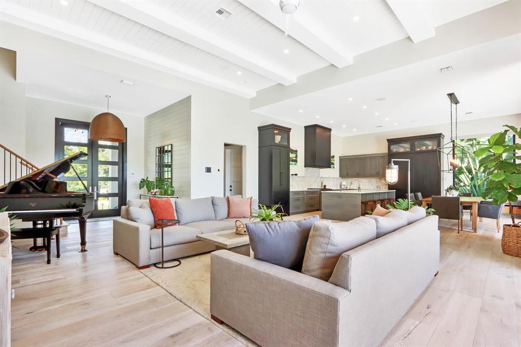RIVERSIDE - Residential